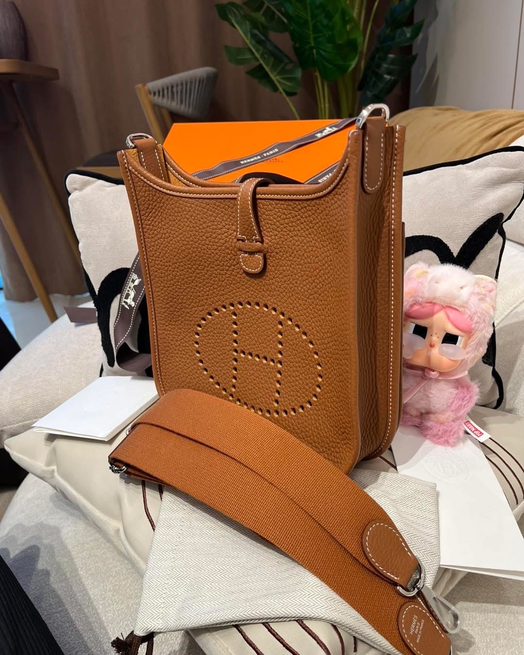 全新 Hermes Evelyne 23,STAMP K,GOLD 100%Authentic,100%New全新貨品 ✅收據✅塵袋✅Box
