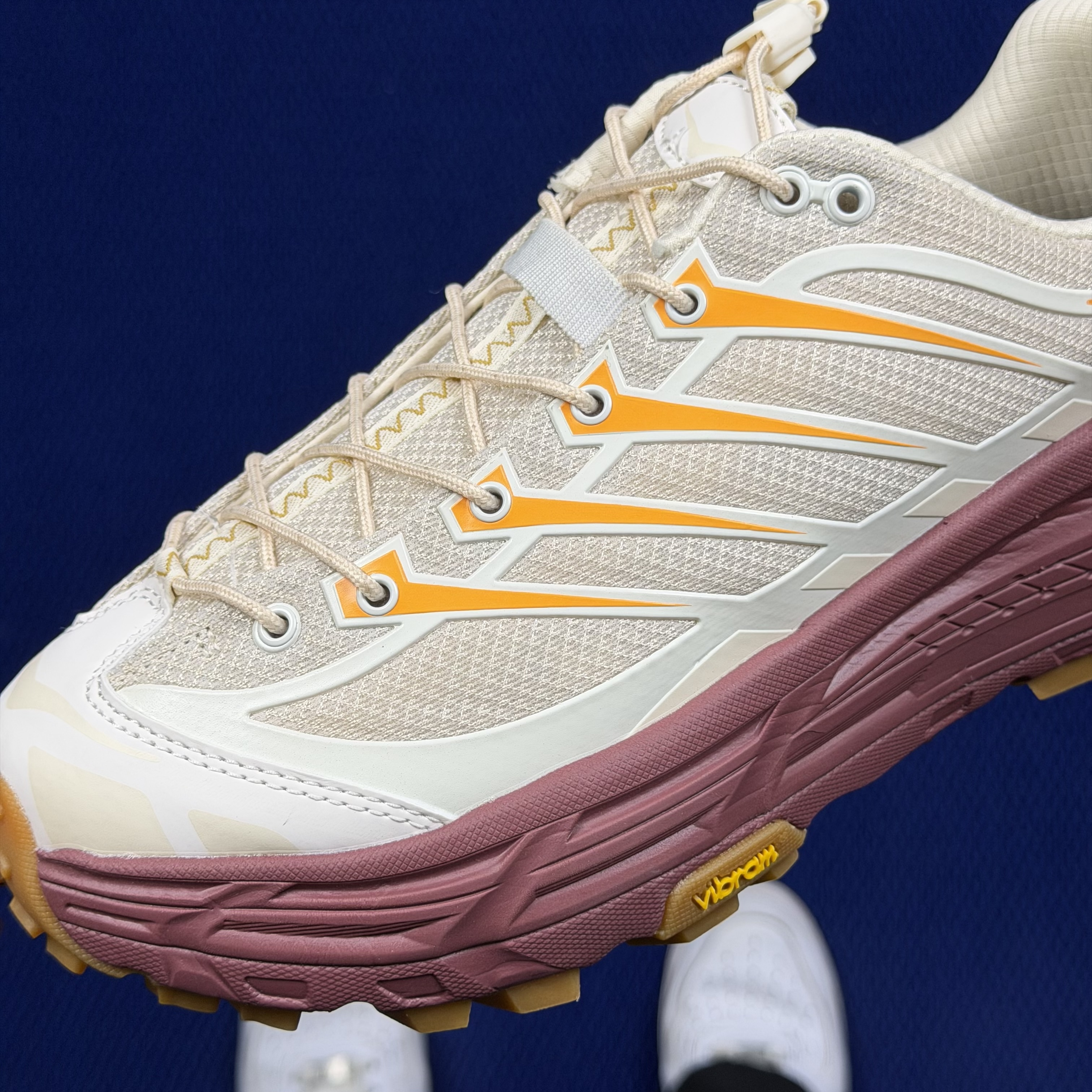 Hoka One One Mafate Three 2 