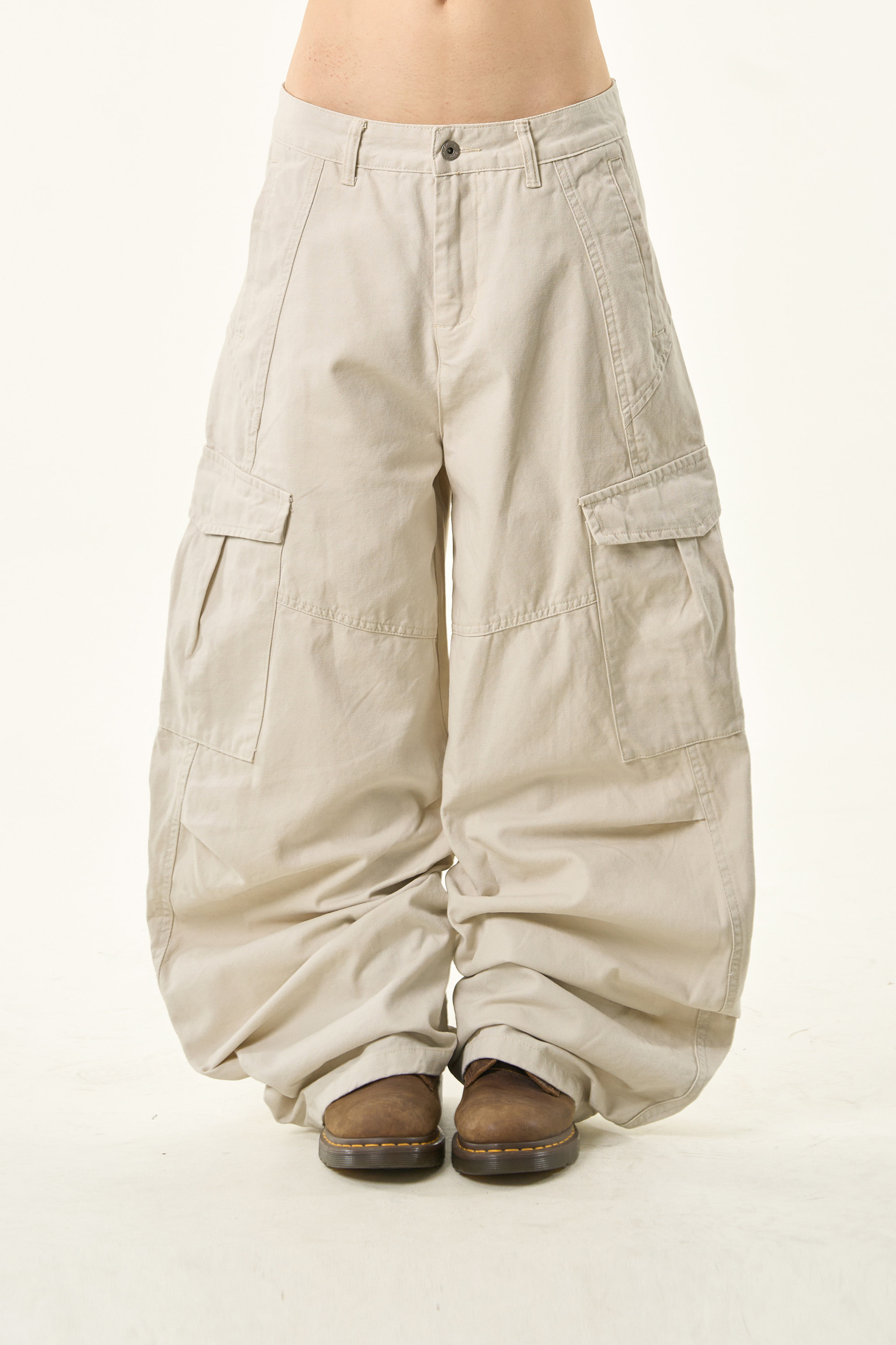 Cotton Wide-Leg Cargo Pants