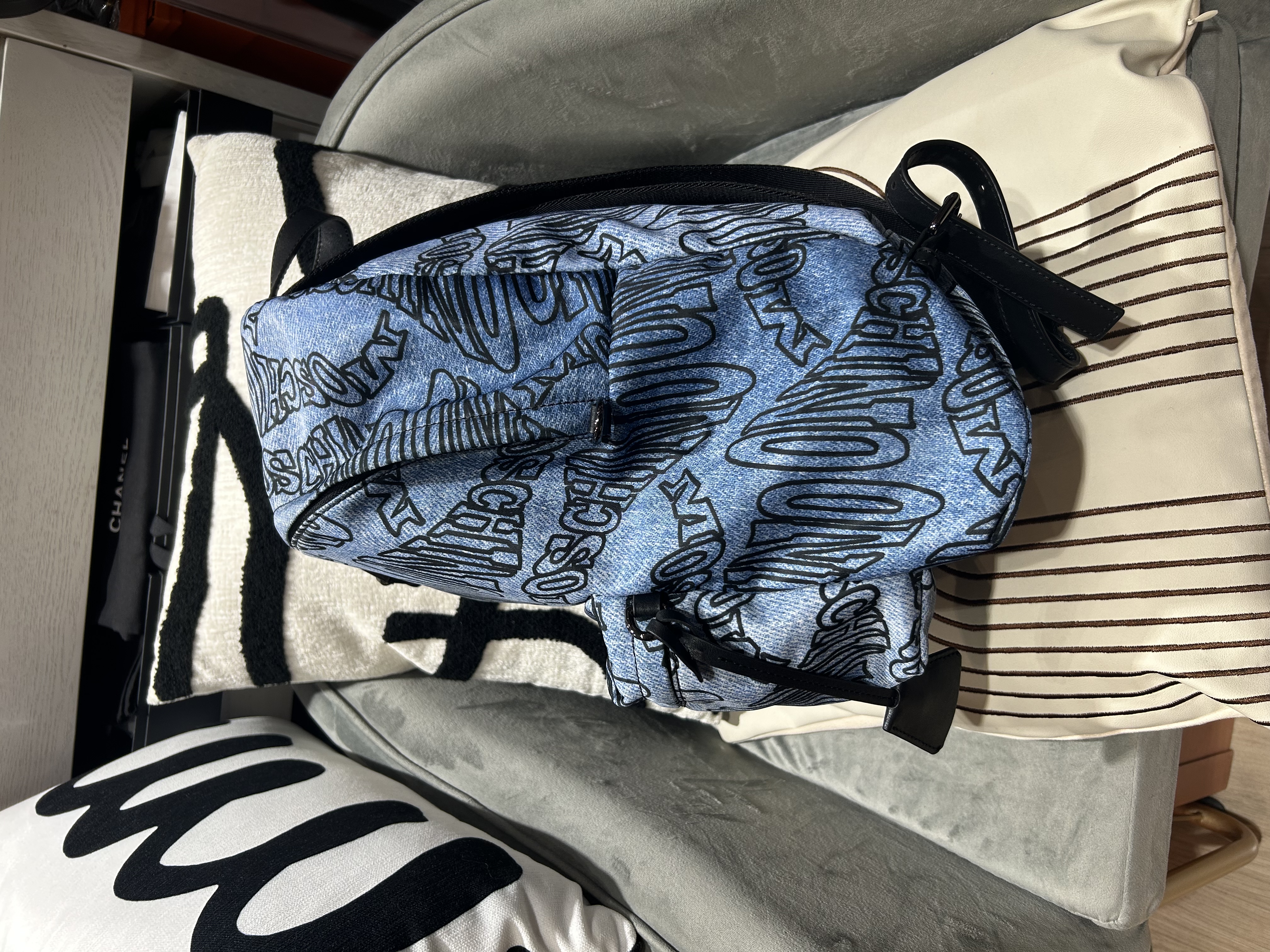 Moschino Nylon Backpack 牛仔藍 100%Authentic, 99%New