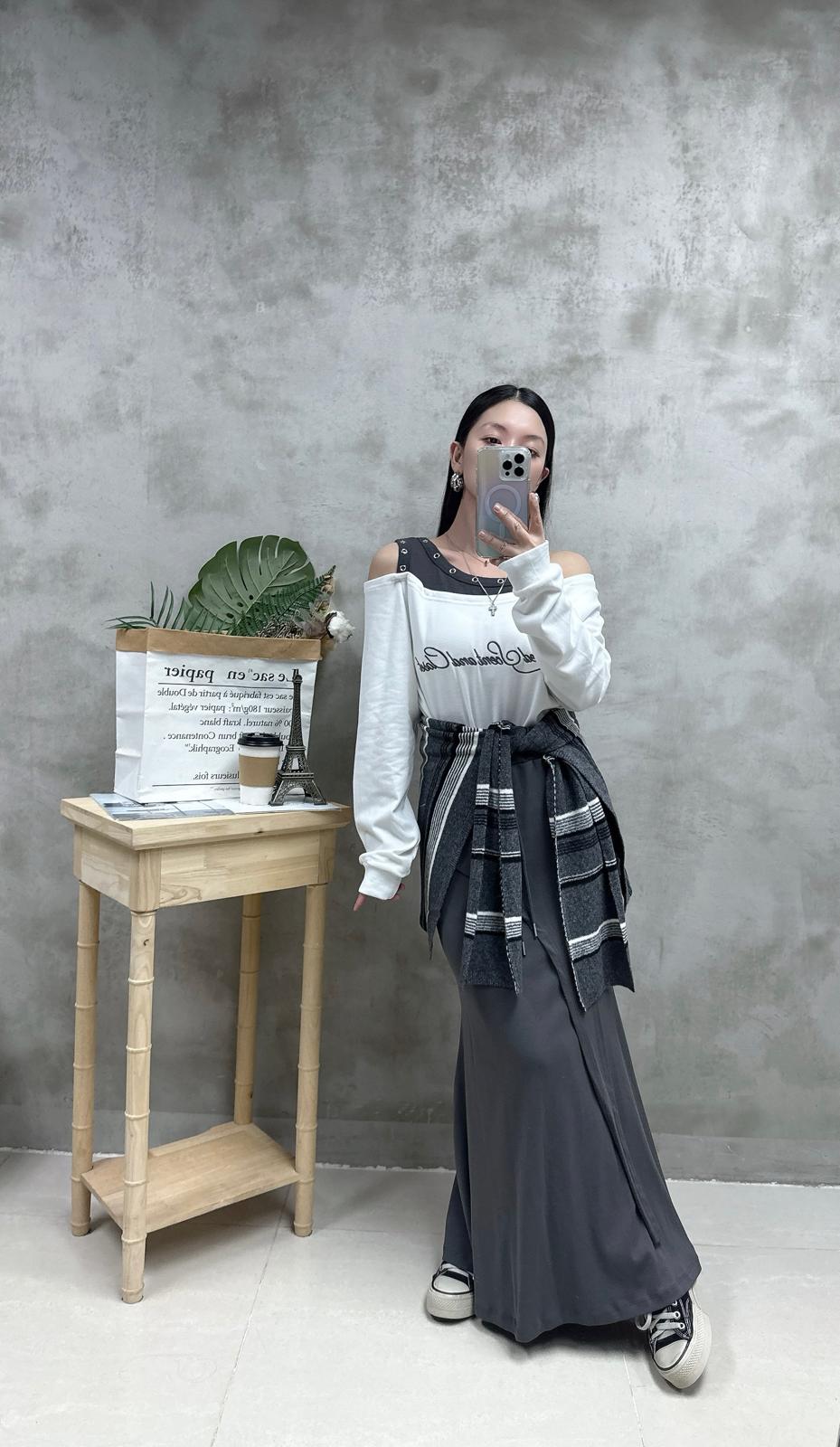 G12 銀圈假兩件刺繡Top
