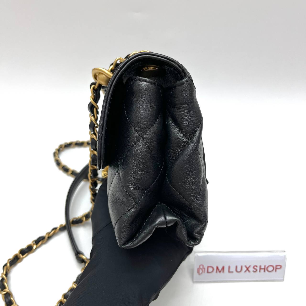 Chanel 22S Black Calfskin Flap Bag GHW (Microchip)