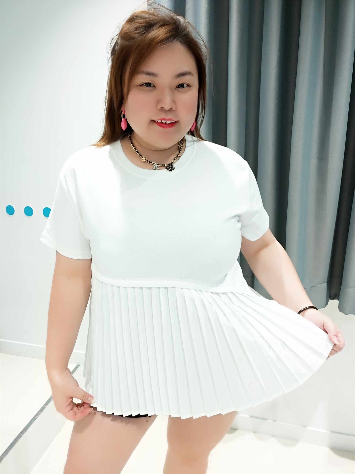 DSC10(4108#) 百叶下摆拼接款时尚上衣