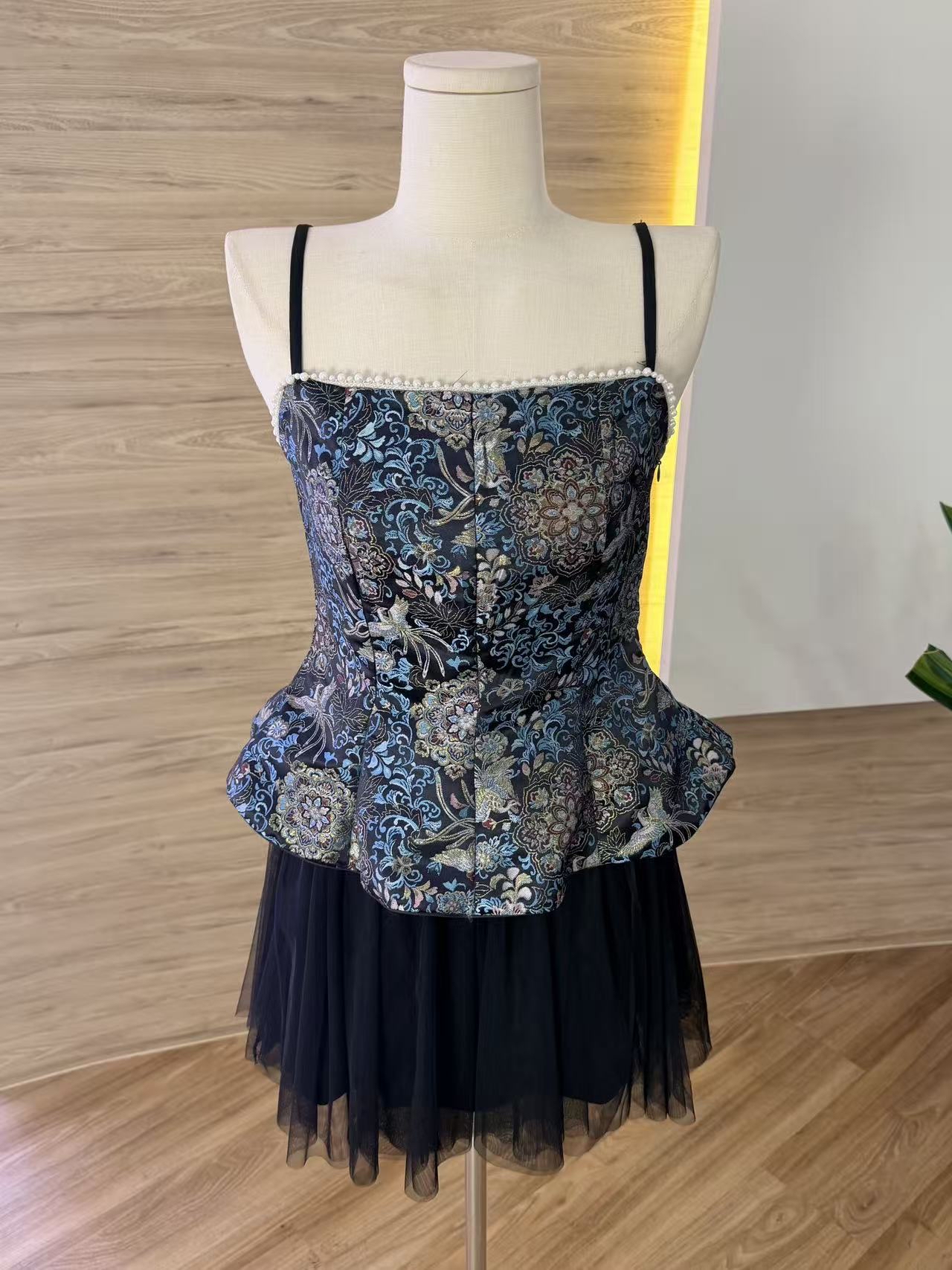 Magdalene Oriental Set Wear