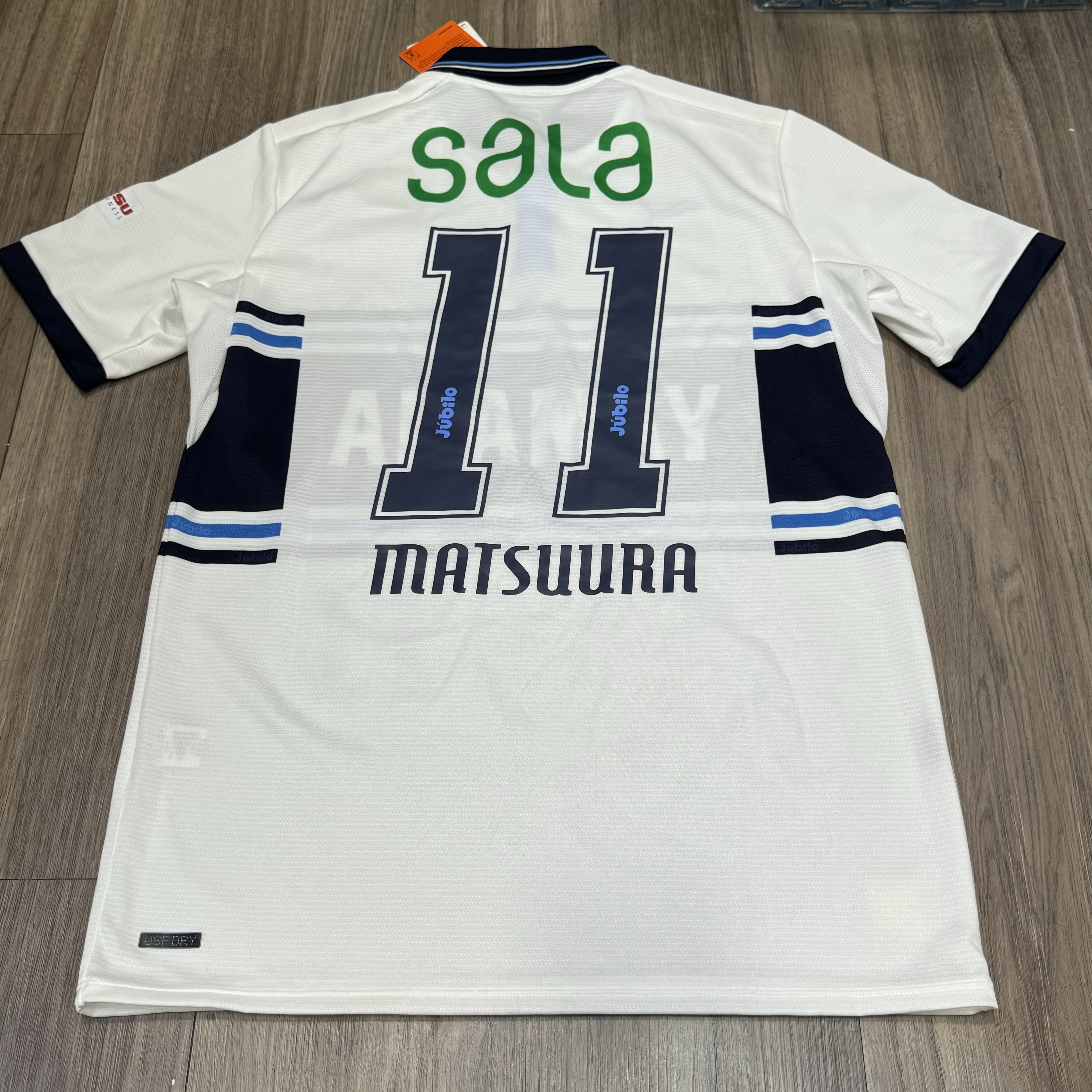 Jublio Iwata 2012 away shirt #11 Matsuura (Bnwt)