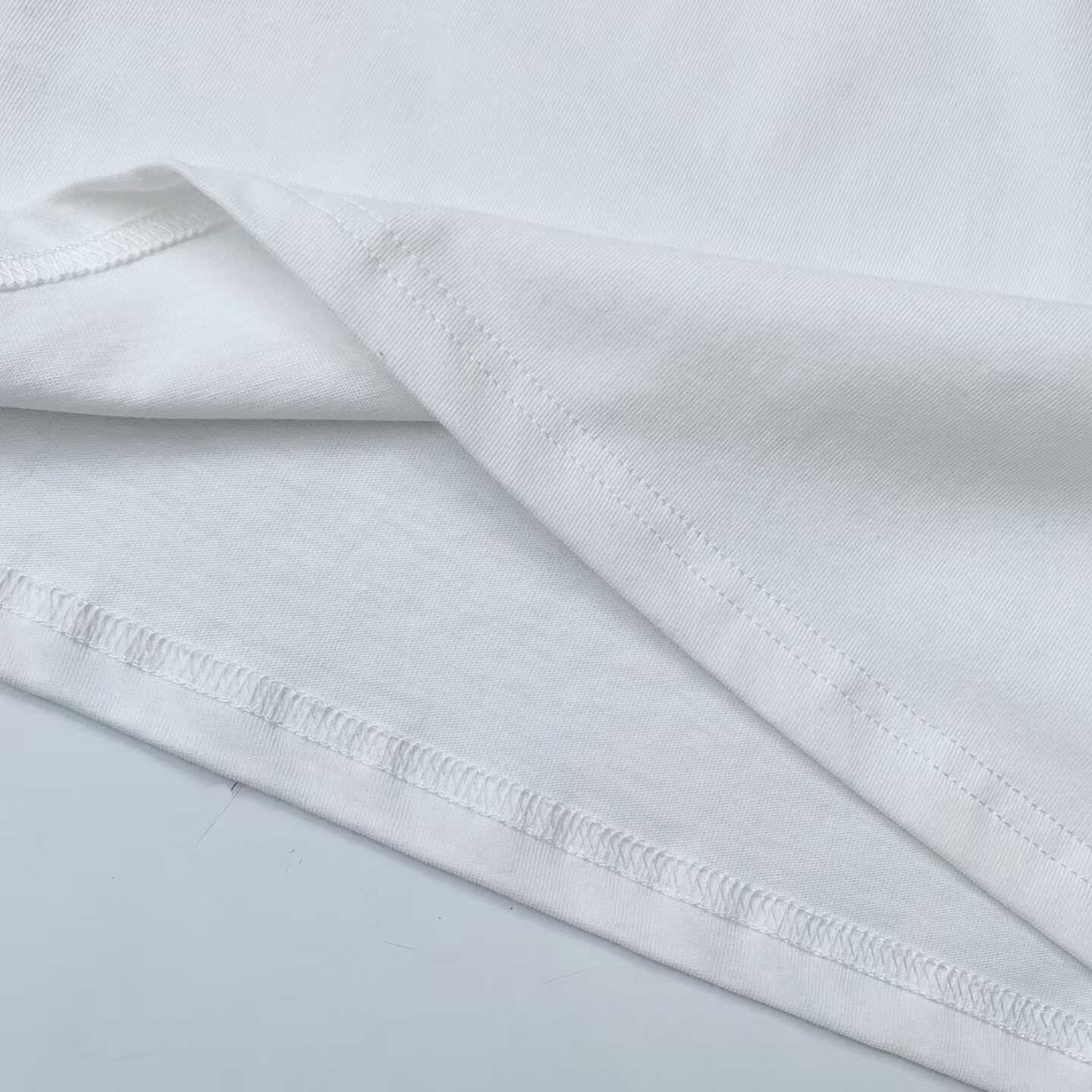 預訂 agnès b. HUGGING DINO短袖Tee [貨號26A421]