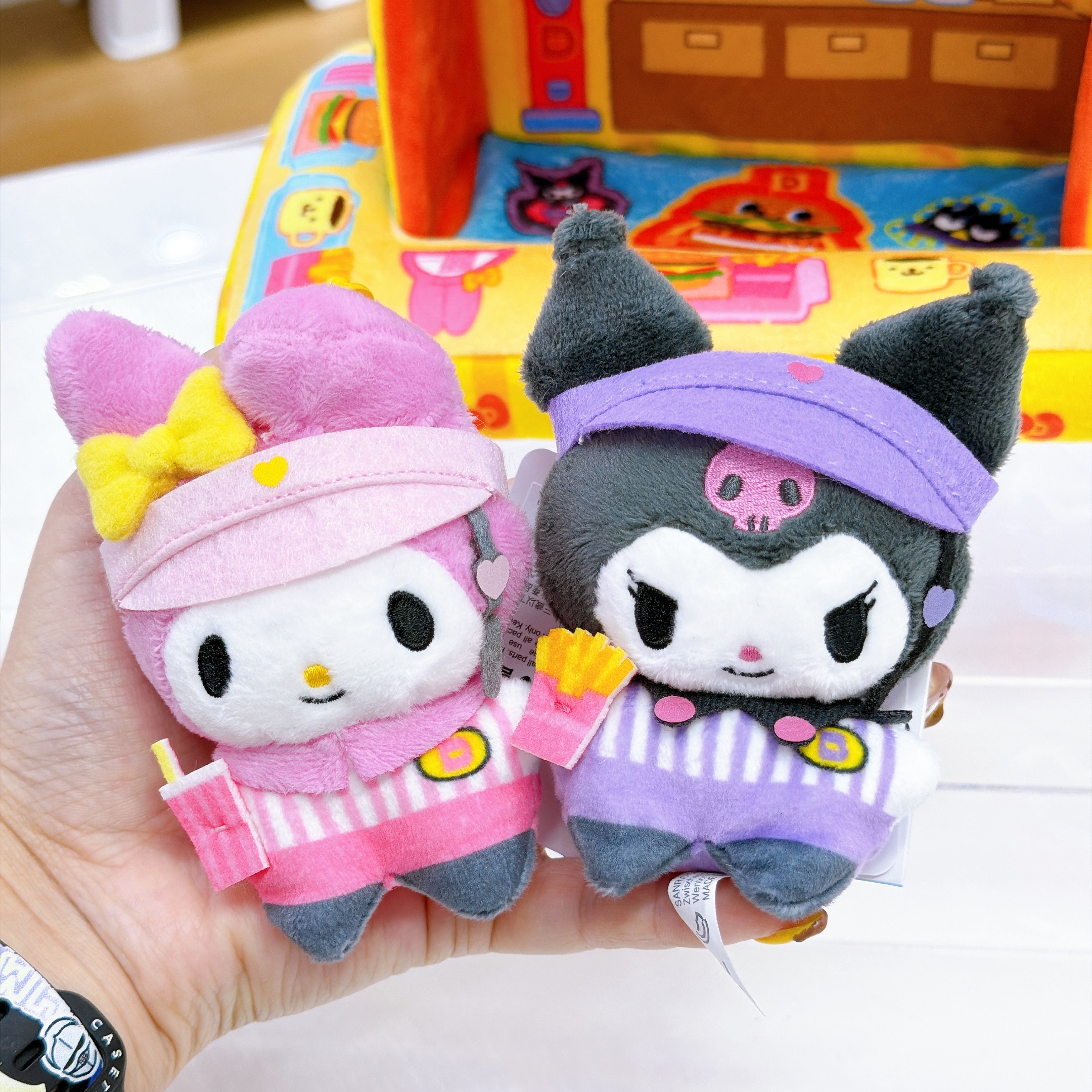 日本直送sanrio 漢堡包系列5cm公仔/公仔屋