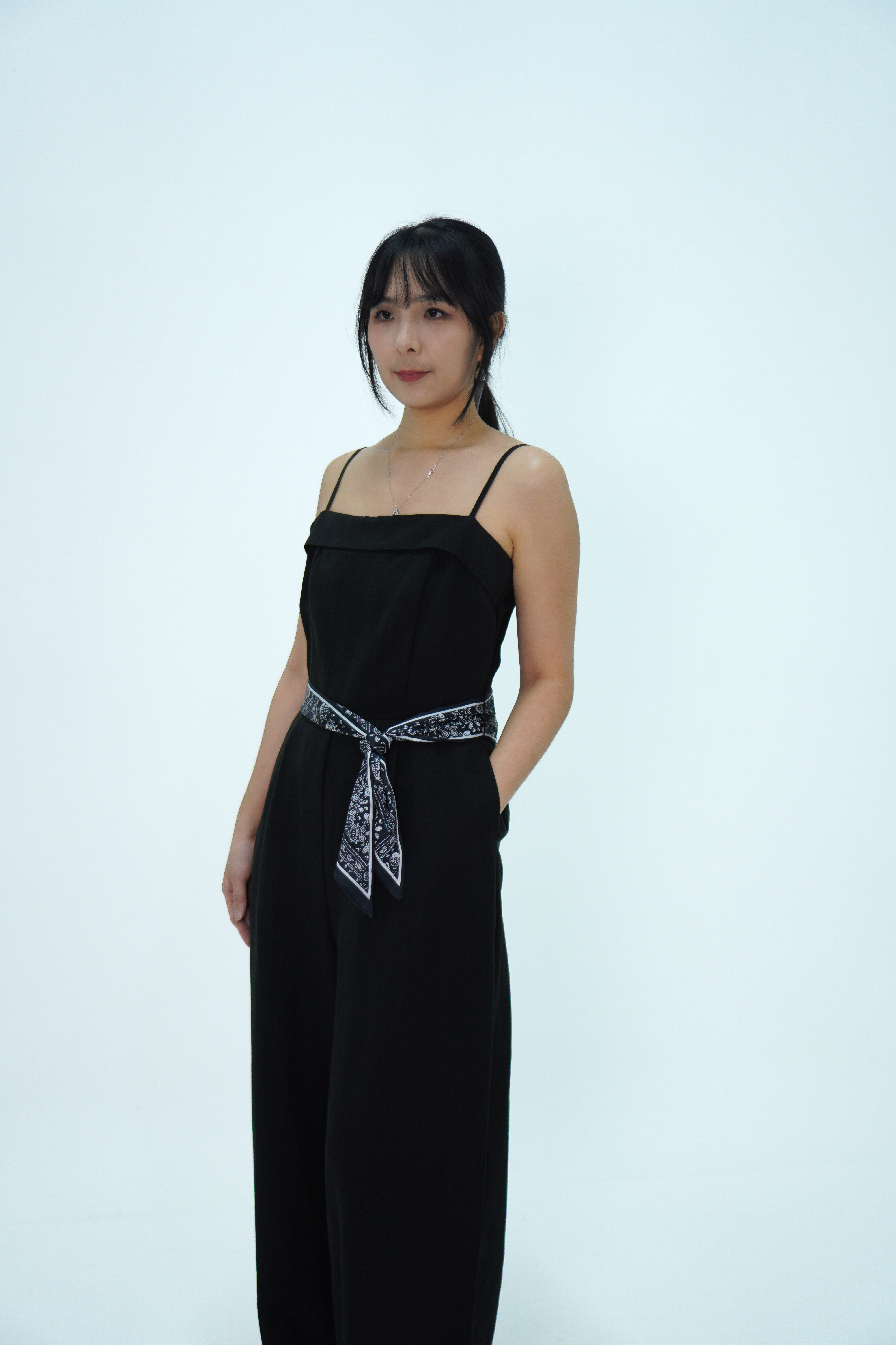 棉麻吊带连体裤