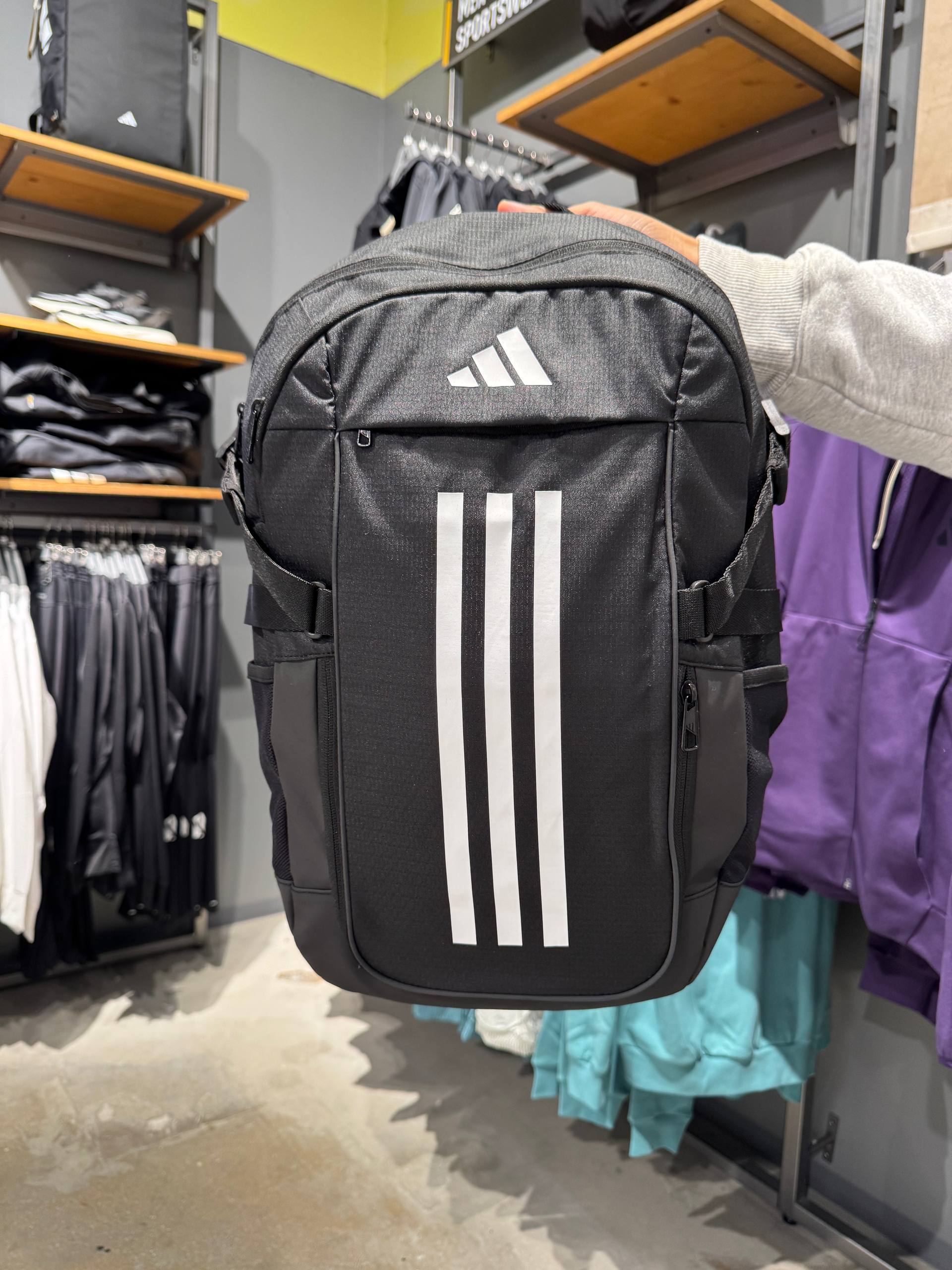 🇯🇵Adidas 尼龙防水后背包