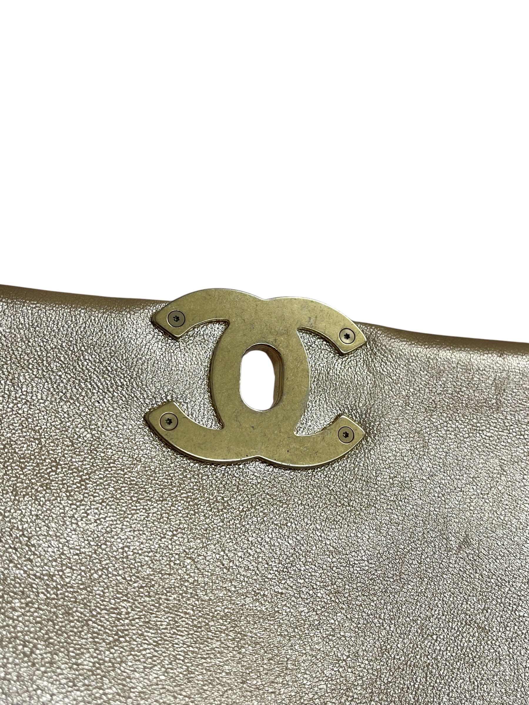 Pre-owned Chanel 19 Flap Bag / Product Code: 062203
