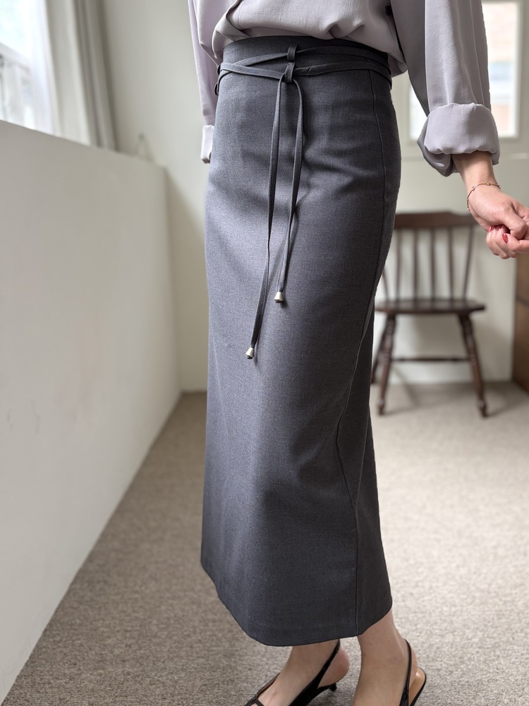 Double-Loop String Belt Skirt (Grey)
