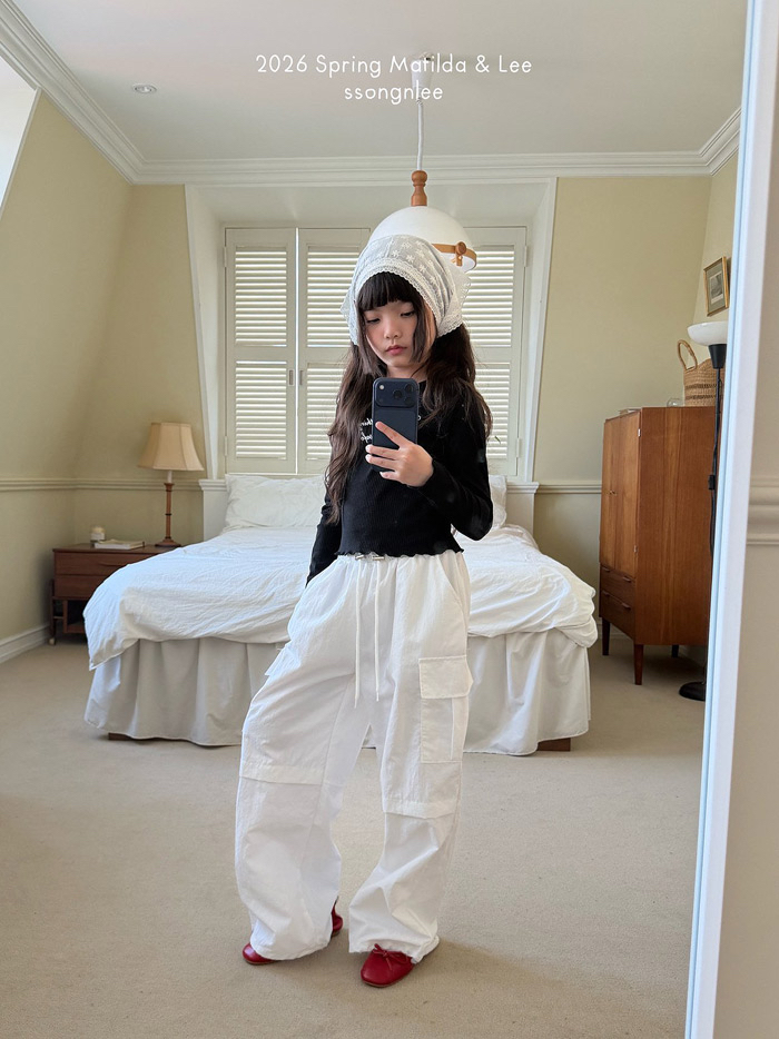 🇰🇷Matilda&Lee pants