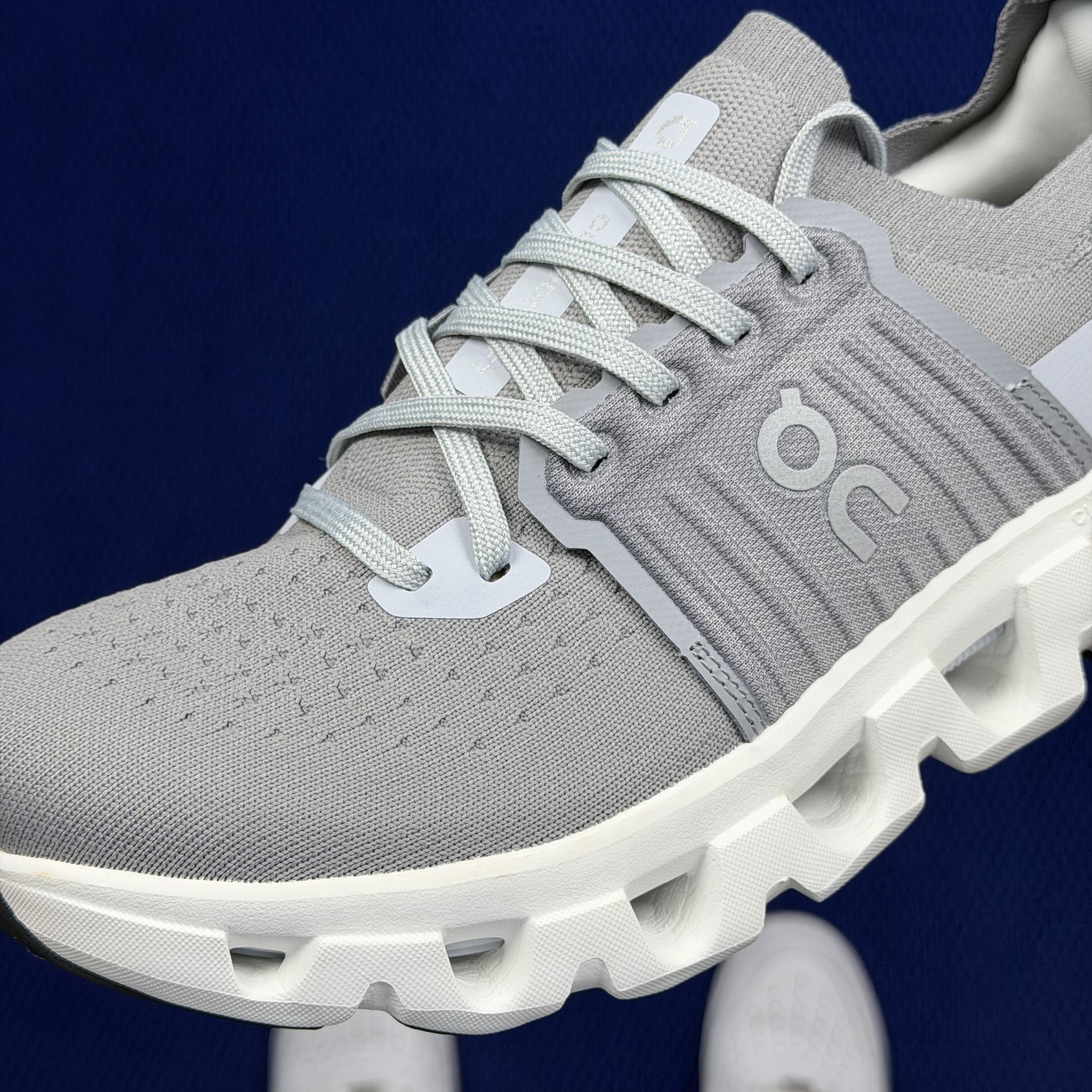 On Running Cloudswift 4