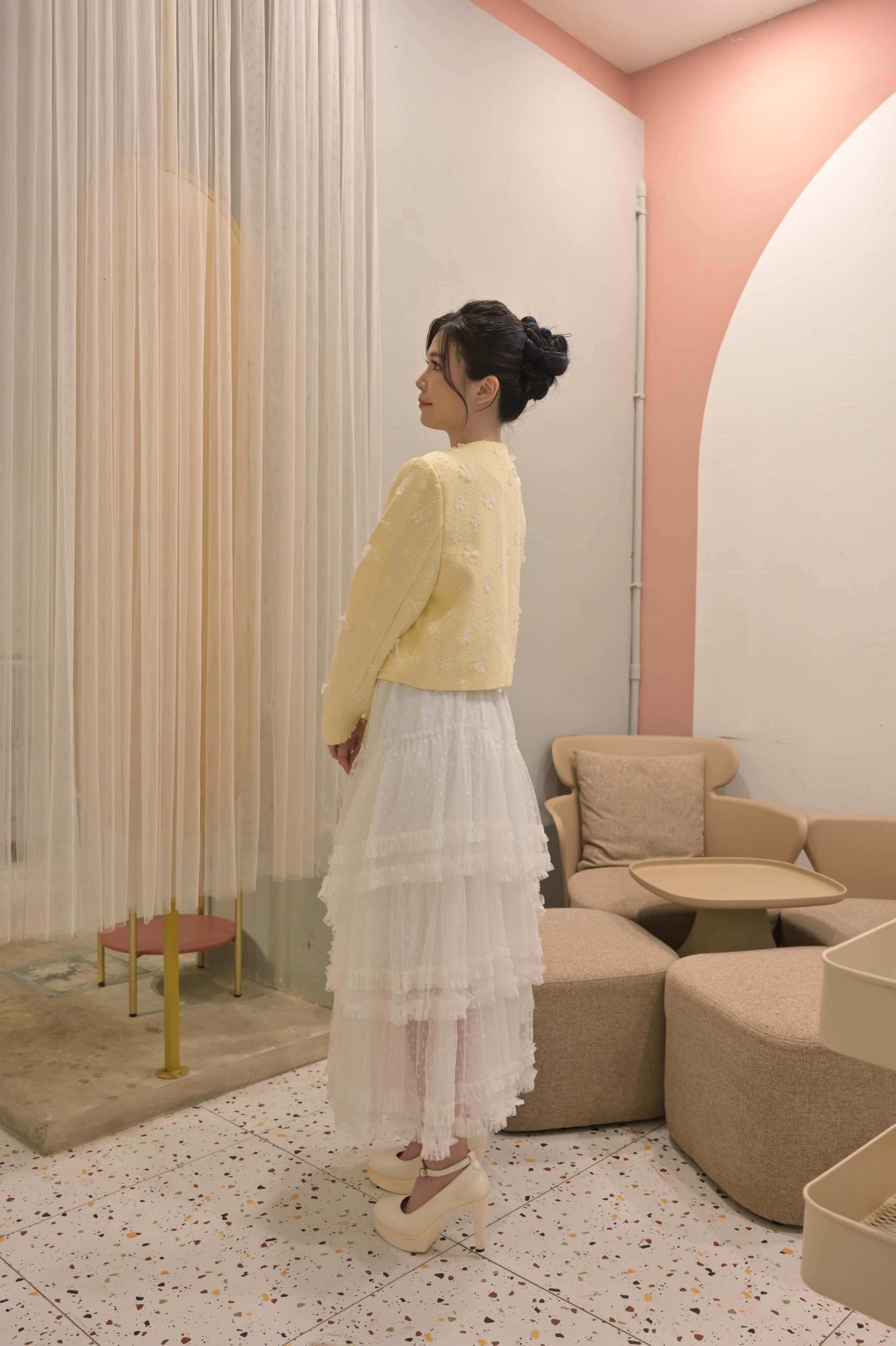 Multi-Layered Mesh Maxi Skirt with Lace Trim ‖ 多层次蕾丝拼接网纱长裙 KR037701