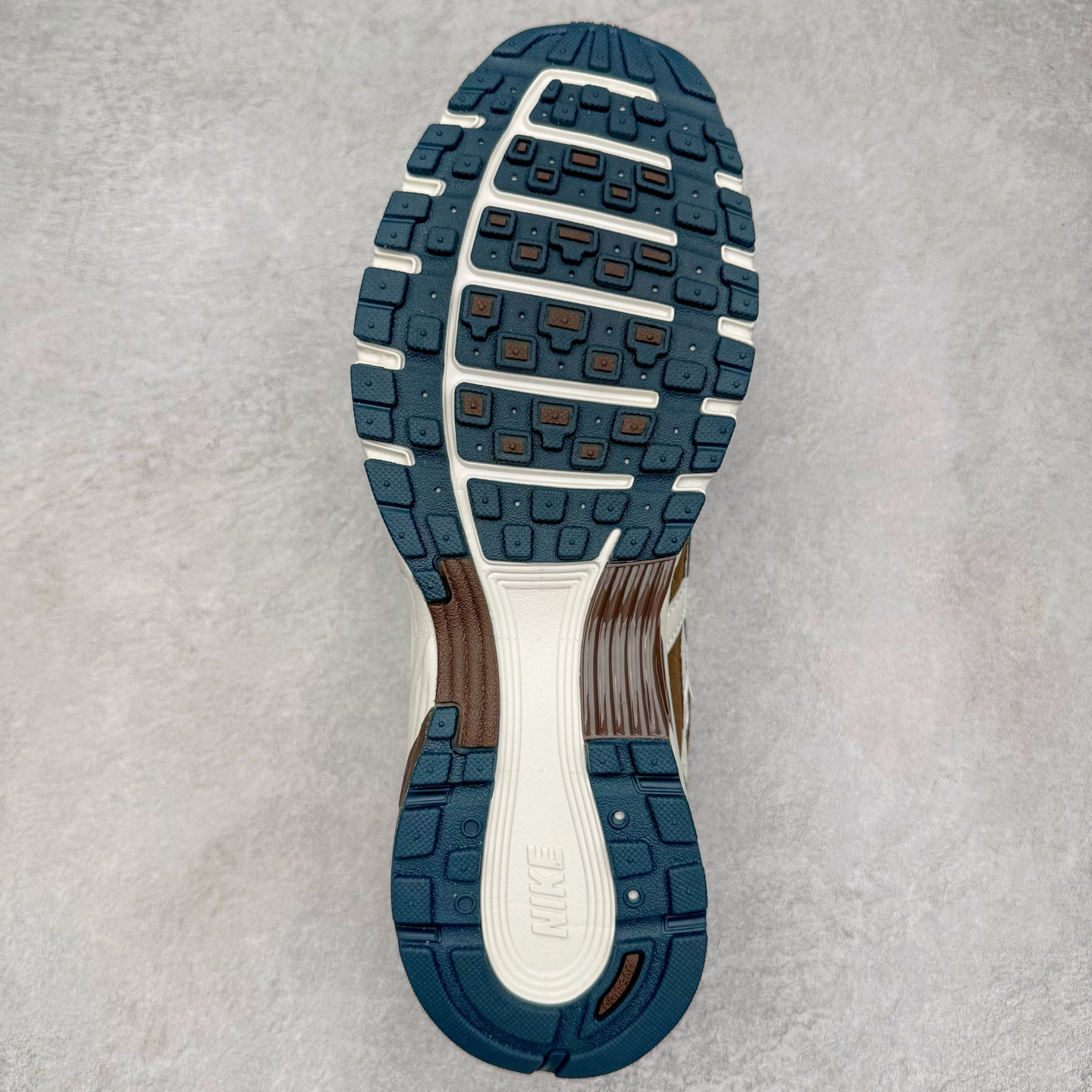 Nike P-6000 HV8972-001