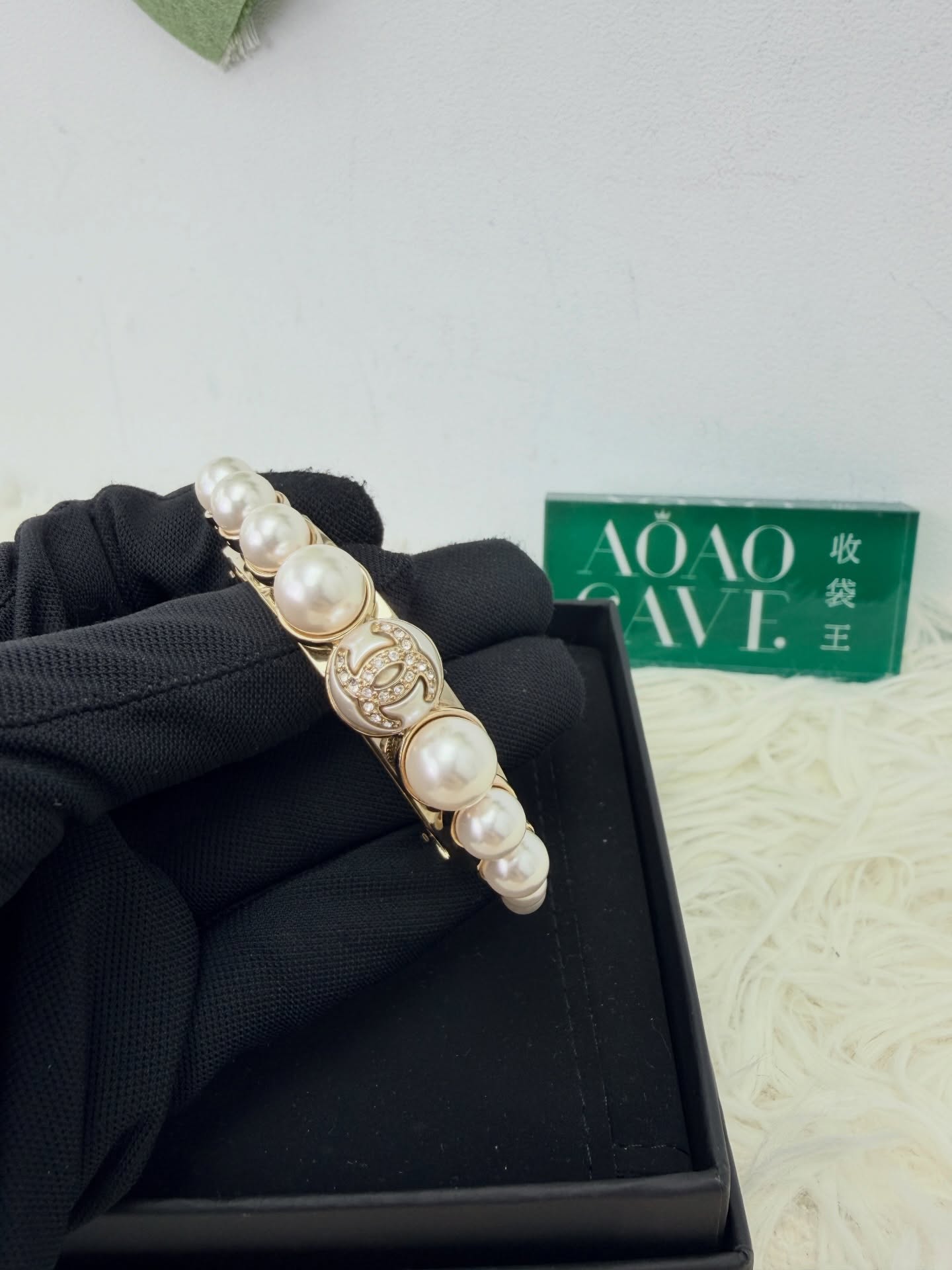 Chanel🤍PRE OWNED 珍珠水鑽半圓弧 淑女氣質彈簧髮夾🖤