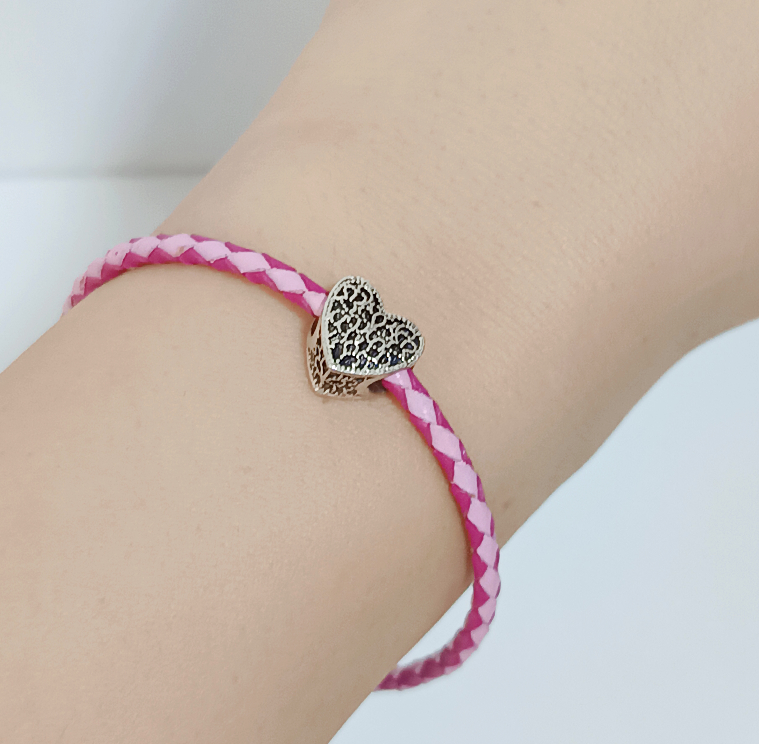 潘朵拉款鍍銀扣編織皮繩+做舊藏銀愛心手鍊