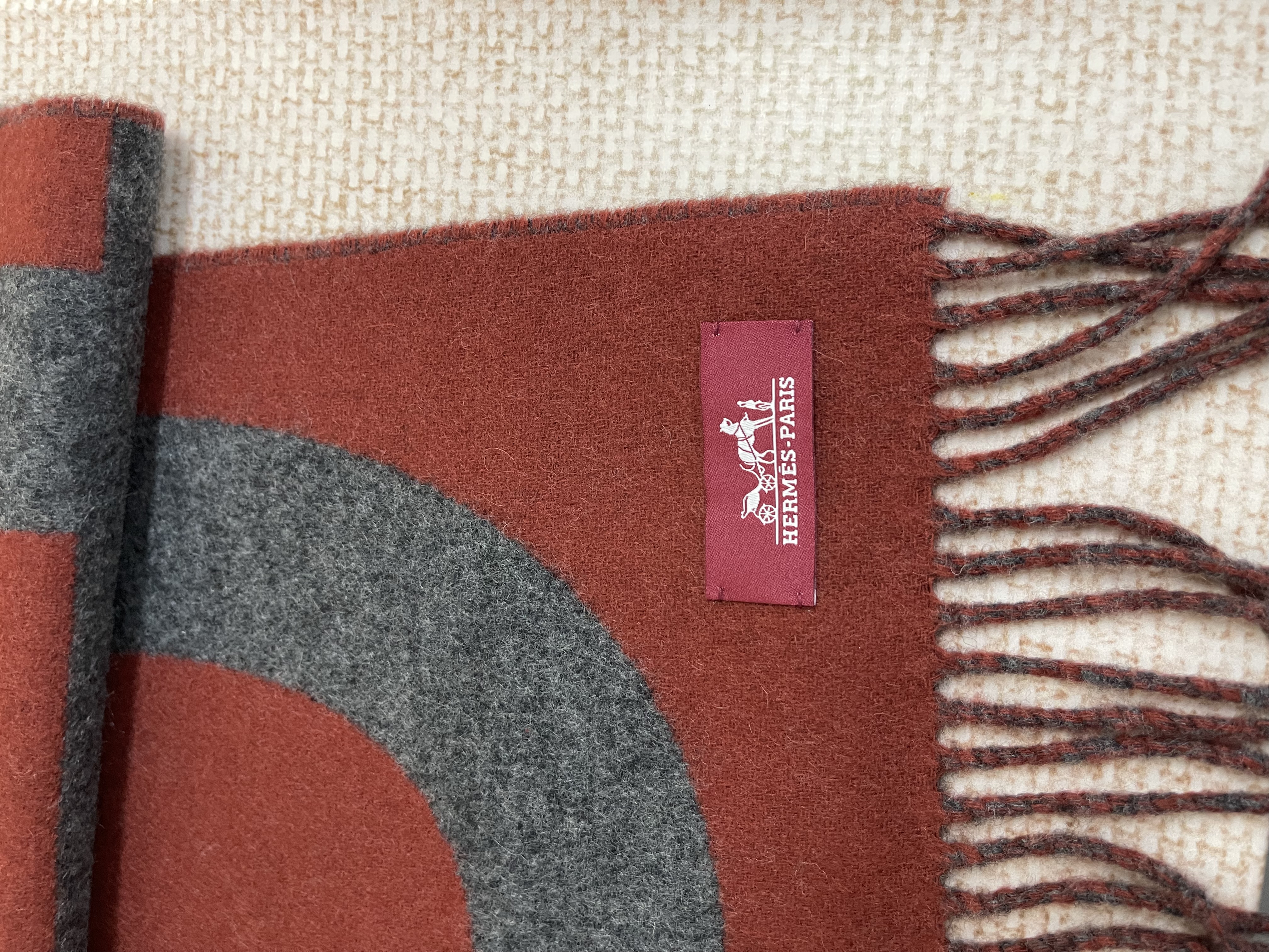 Pre-owned Hermes Scarf /26Y115