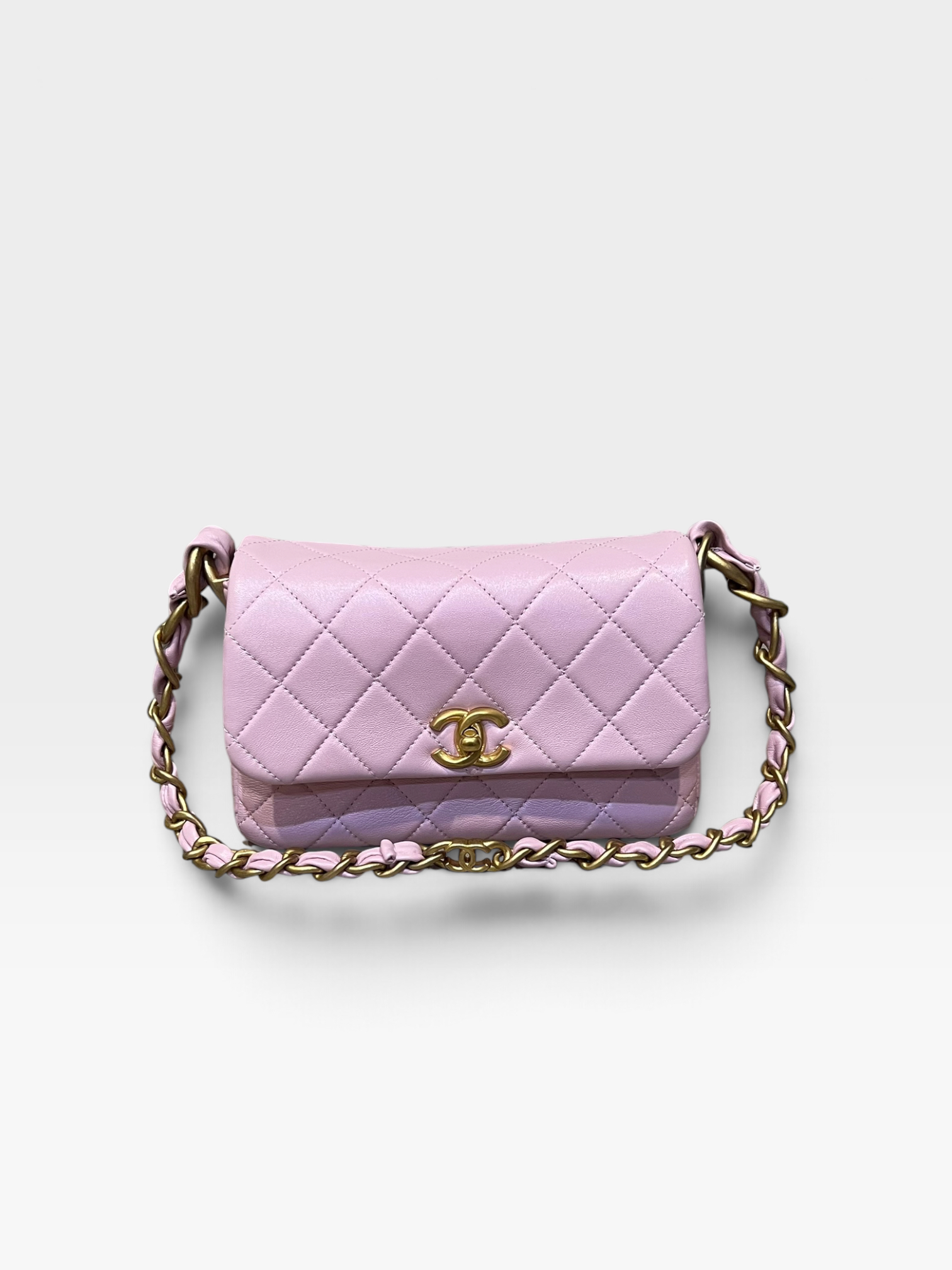 Pre-Owned Chanel Pink Quilted Calfskin/K9903