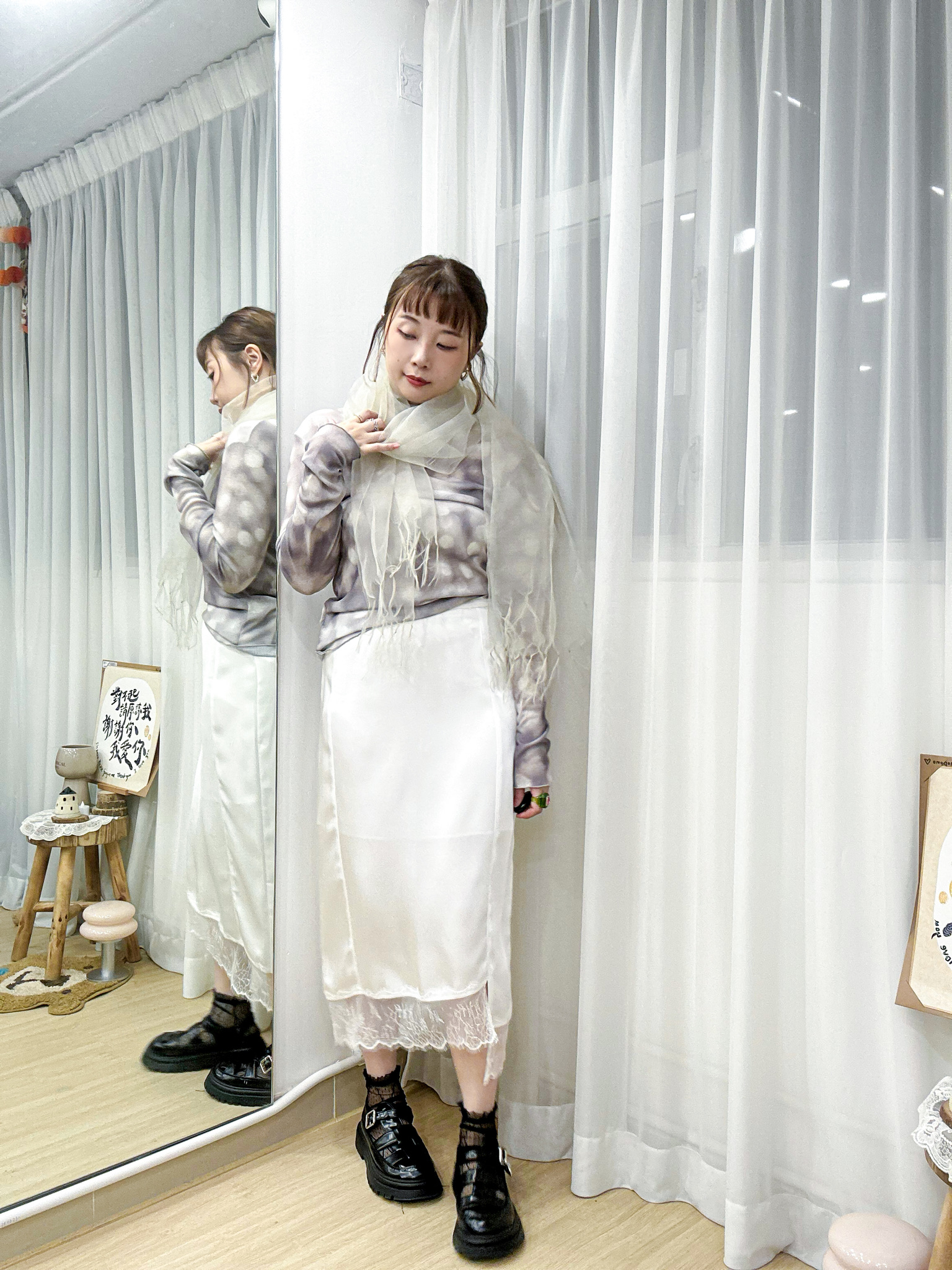 高檔藝術風～印花高領上衣 PP0003 - 淺灰色 Light Grey
