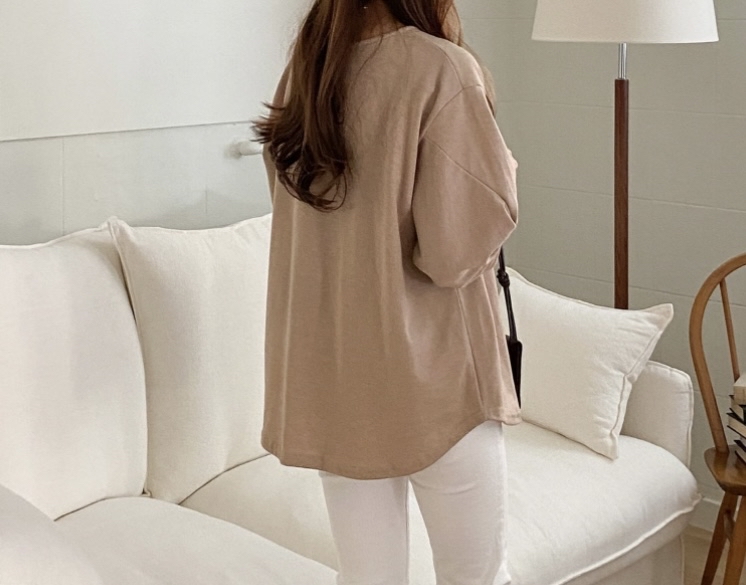 Made in Korea 蝴蝶泡袖top