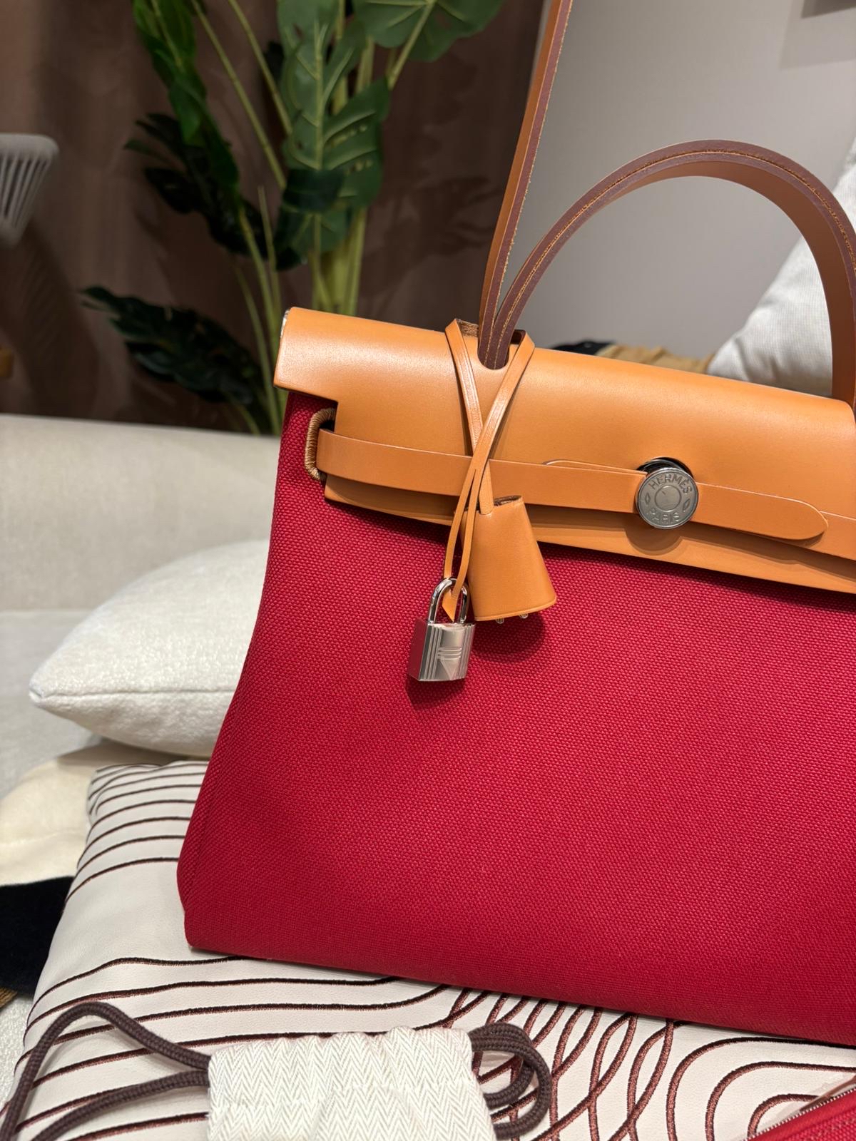 全新Hermes herbag 31,STAMP B,100%Authentic,全新未使用品 ✅key lock ✅dust bag✅box