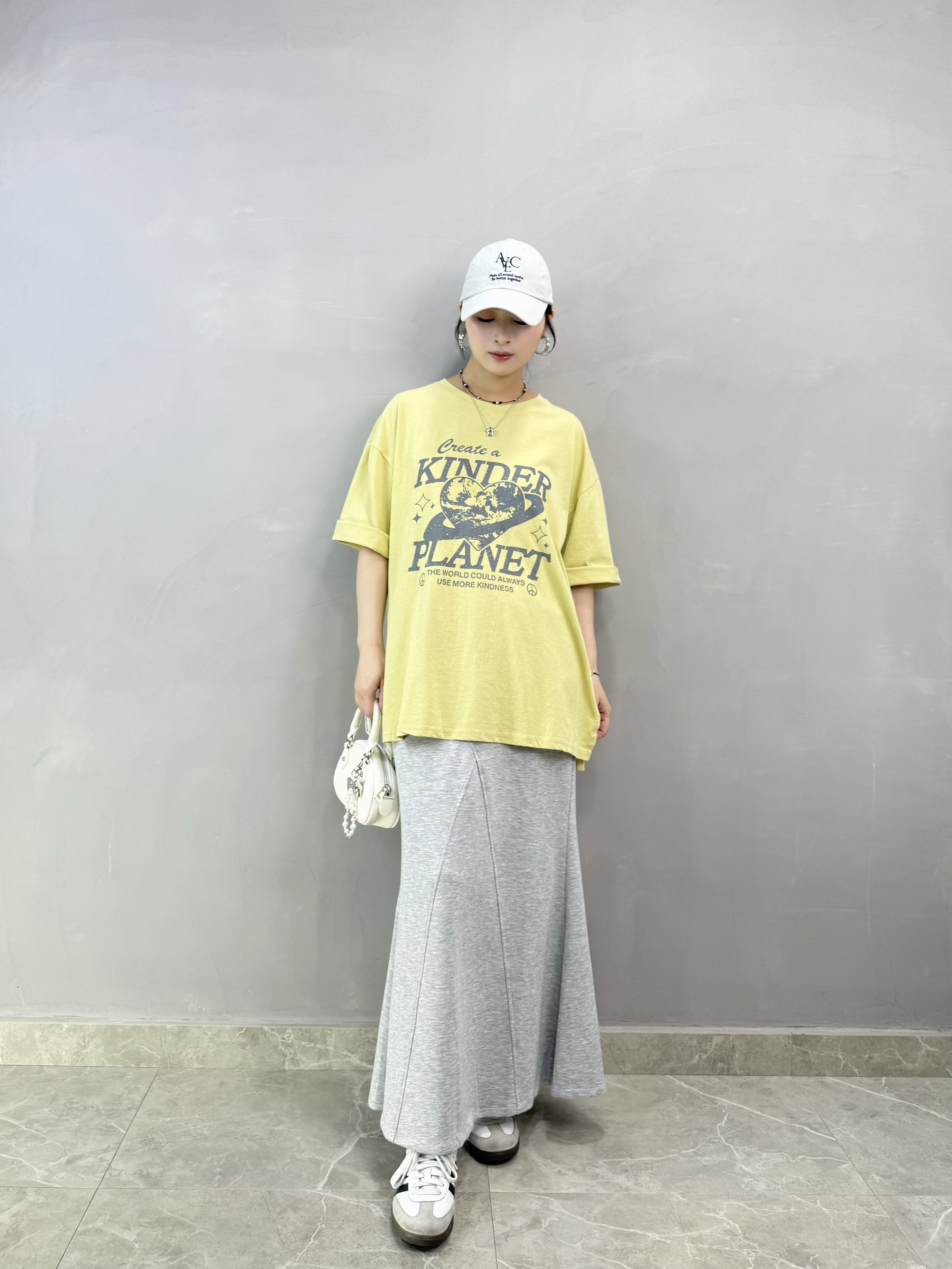 V66 心心星球Print Tee