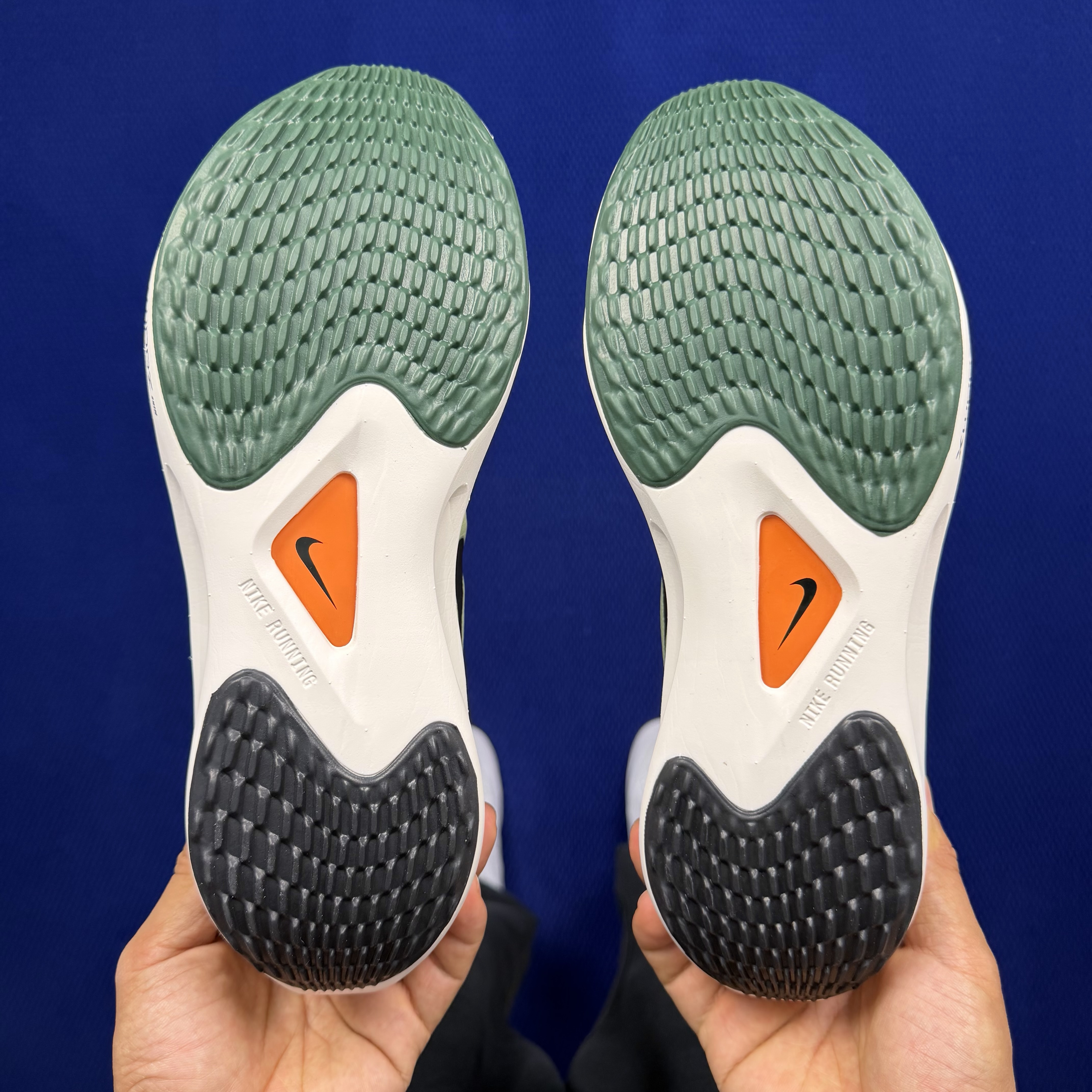 Nike Zoom Fly 5 DM8968-002