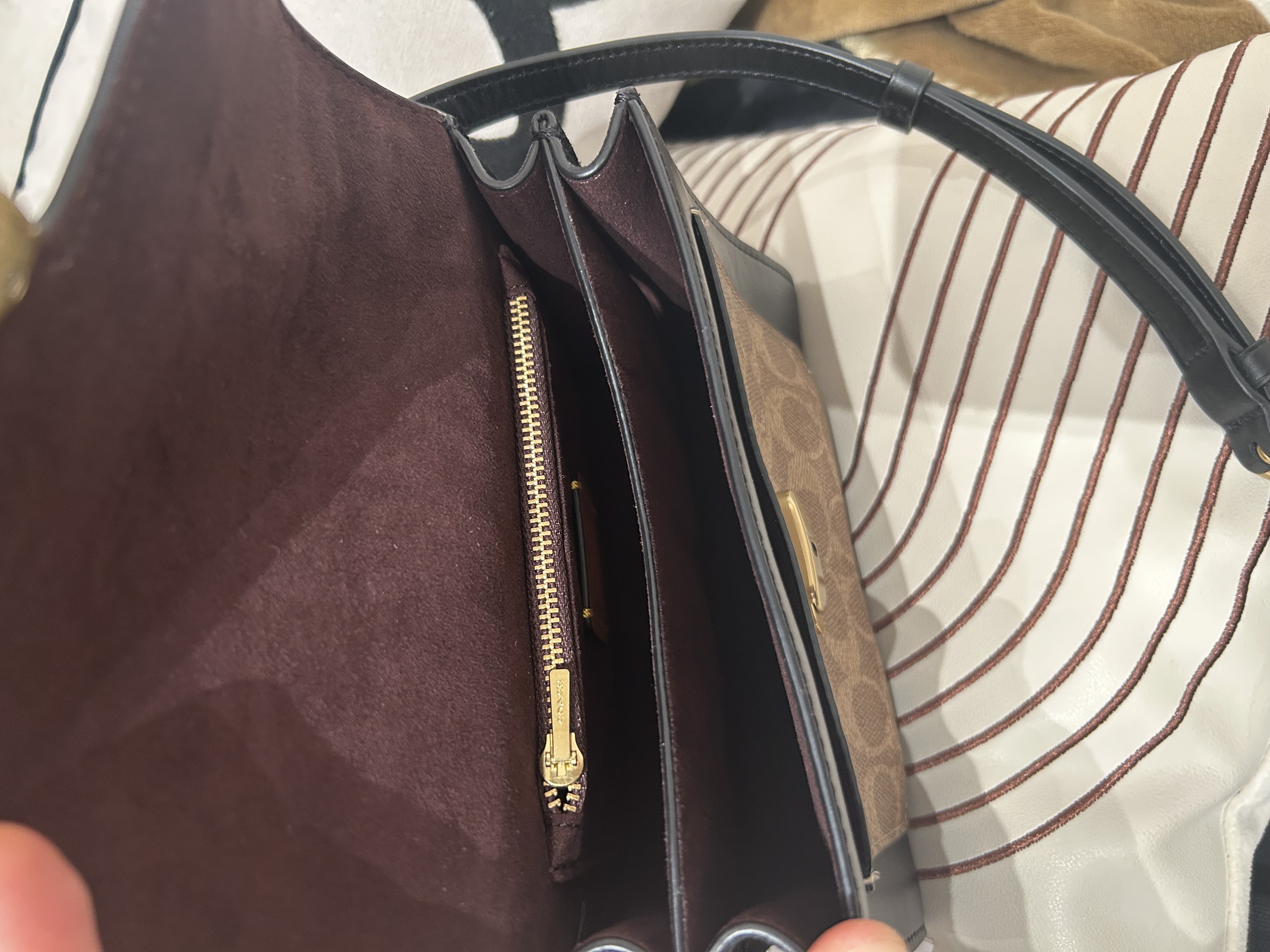 COACH tabby Black Calfskin, 2 way bag 黑色小牛皮 100%Authentic, 95%New ✅Dust bag