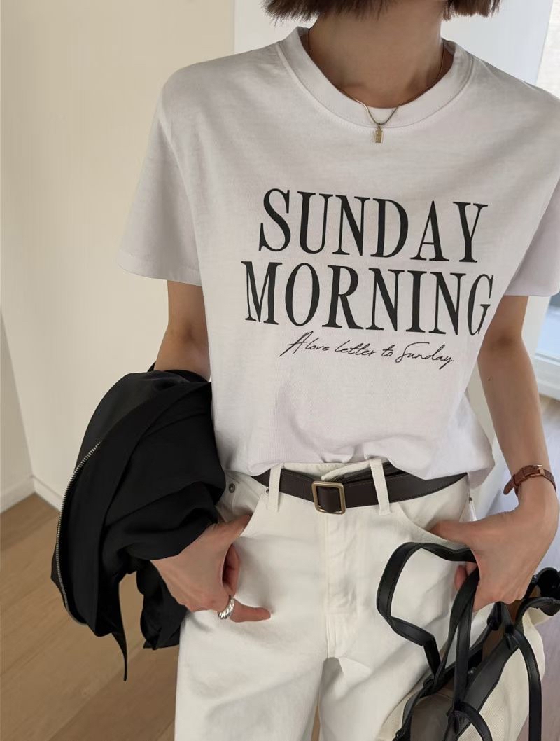 SUNDAY MORNING CROP TEE
