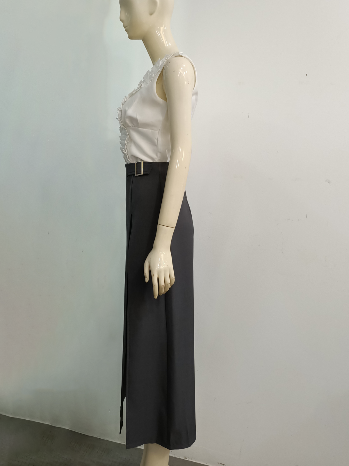 Urban Edge Midi Skirt M136