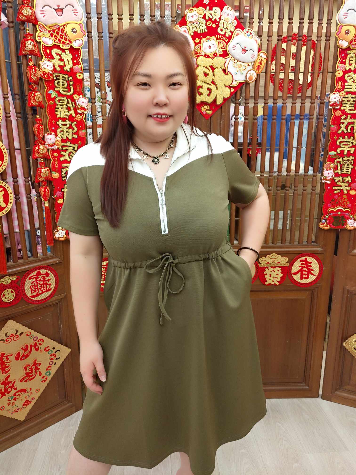 OTC05 CL181506 拼色拉链束腰连衣裙