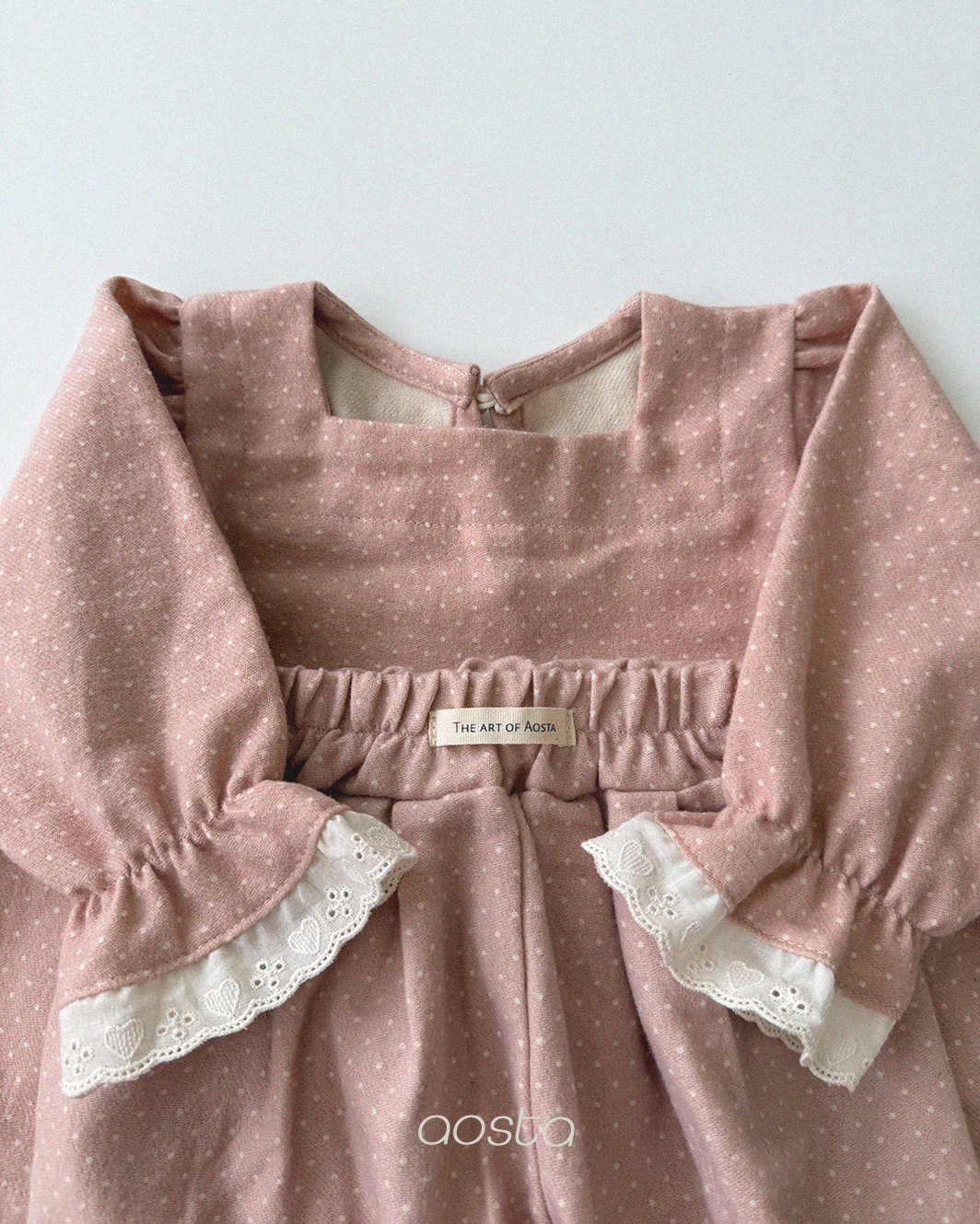 Aosta | [Milk Dot Pants]