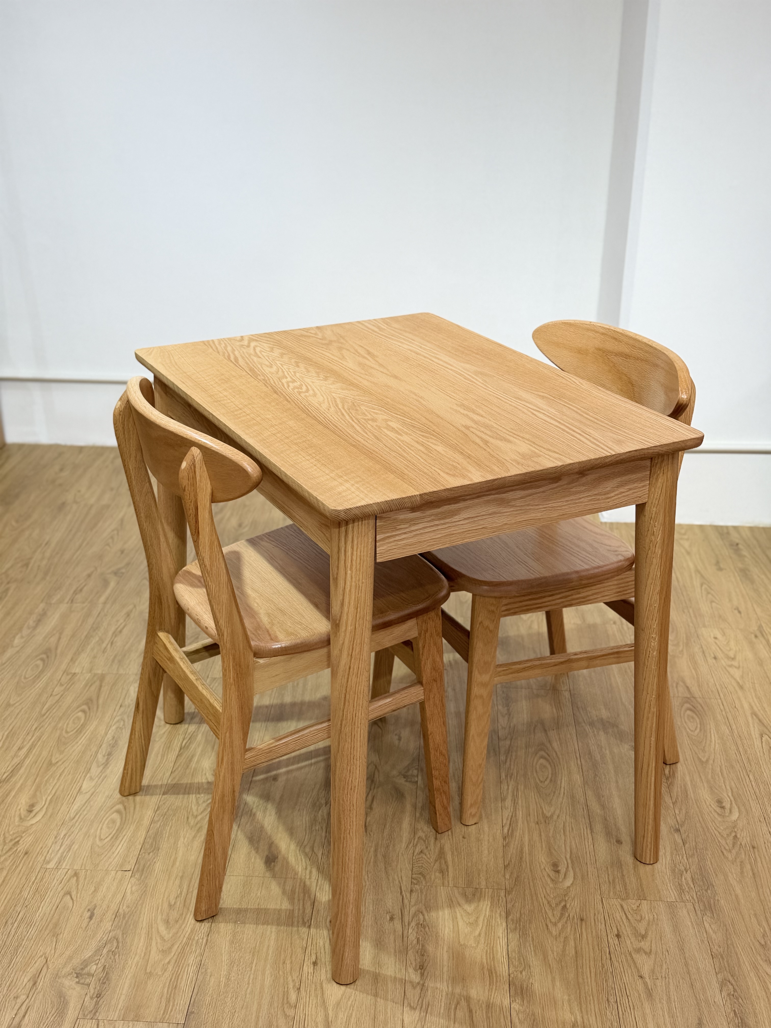 #陳列品清貨 PUSH 伸縮餐枱套餐