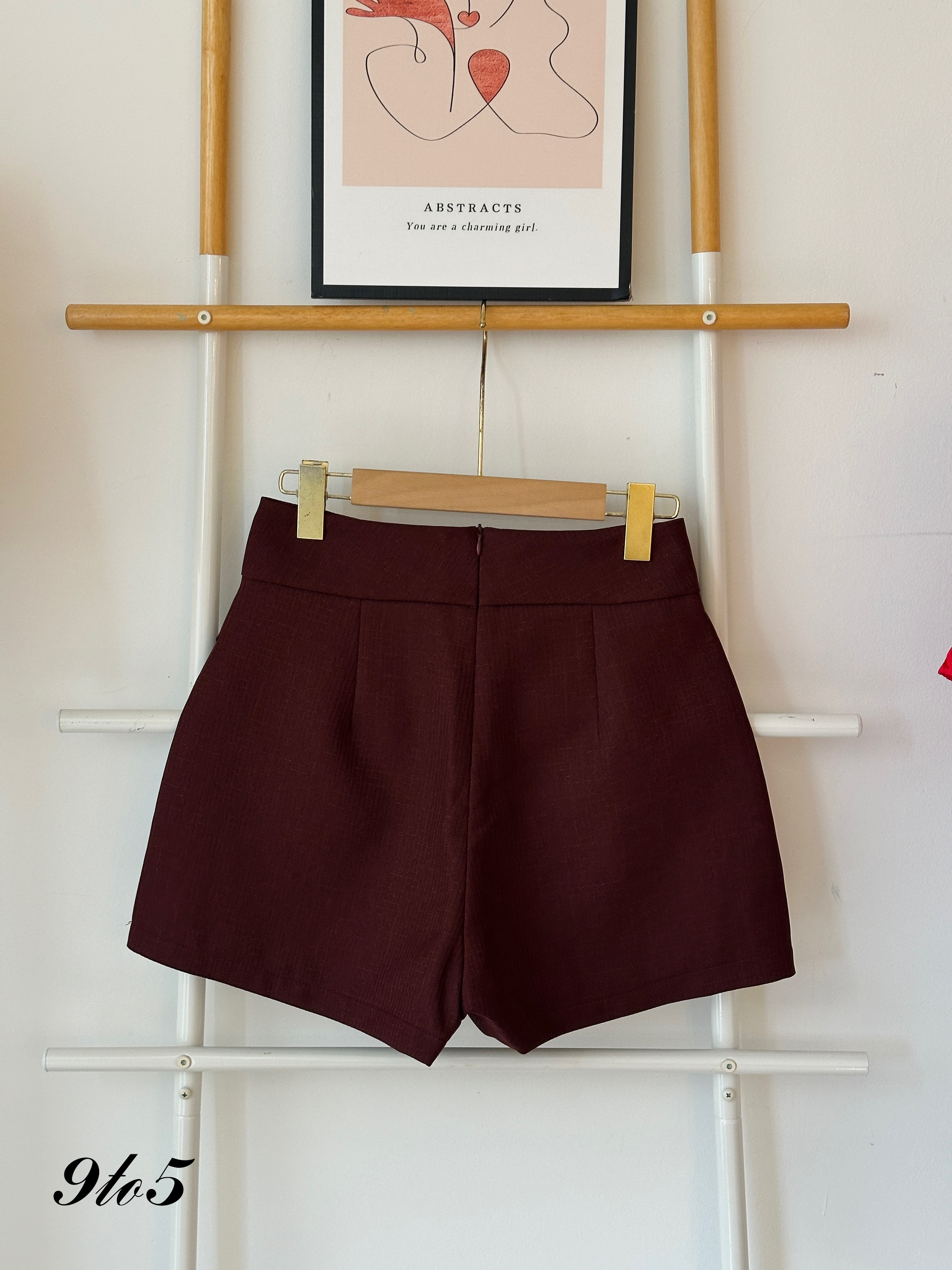 S1783 A Line Short Skort - Cream & Maroon