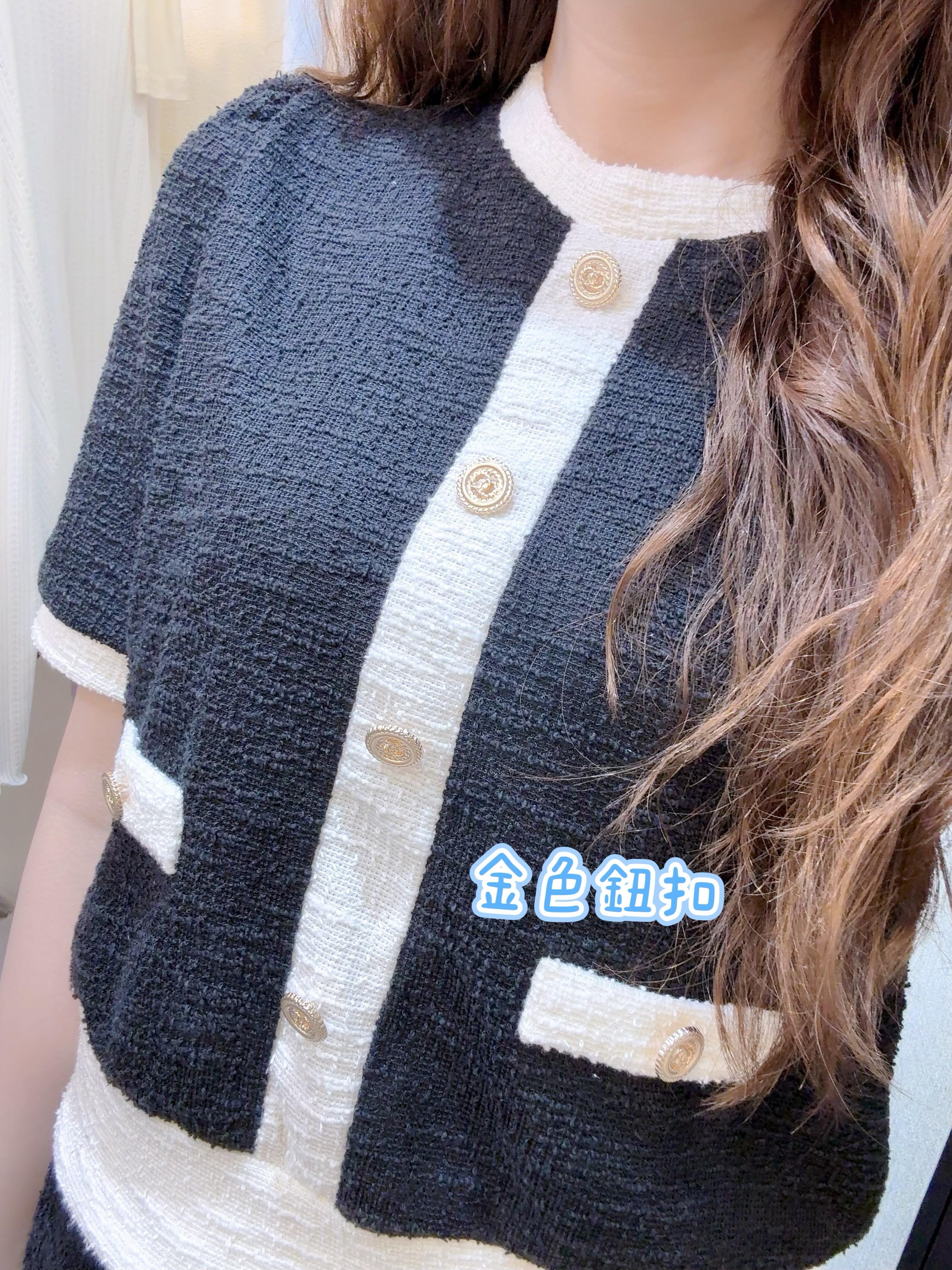 大推的一套co co set🩷小香風🍋適合任何場合重點細小女生和肉肉女都carry得到上衣和褲子cutting 都十分好