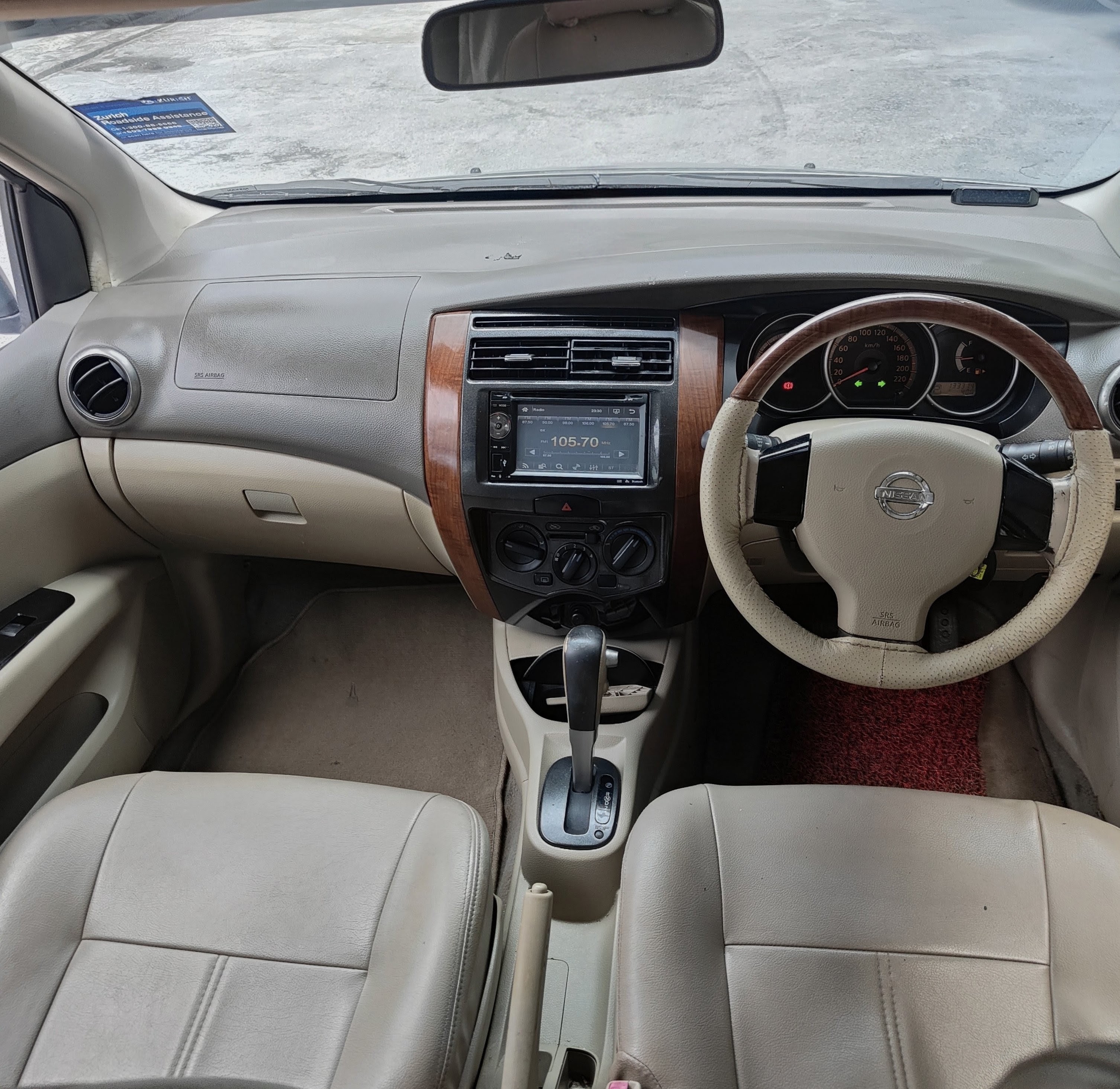 2009 NISSAN GRAND LIVINA 1.8 