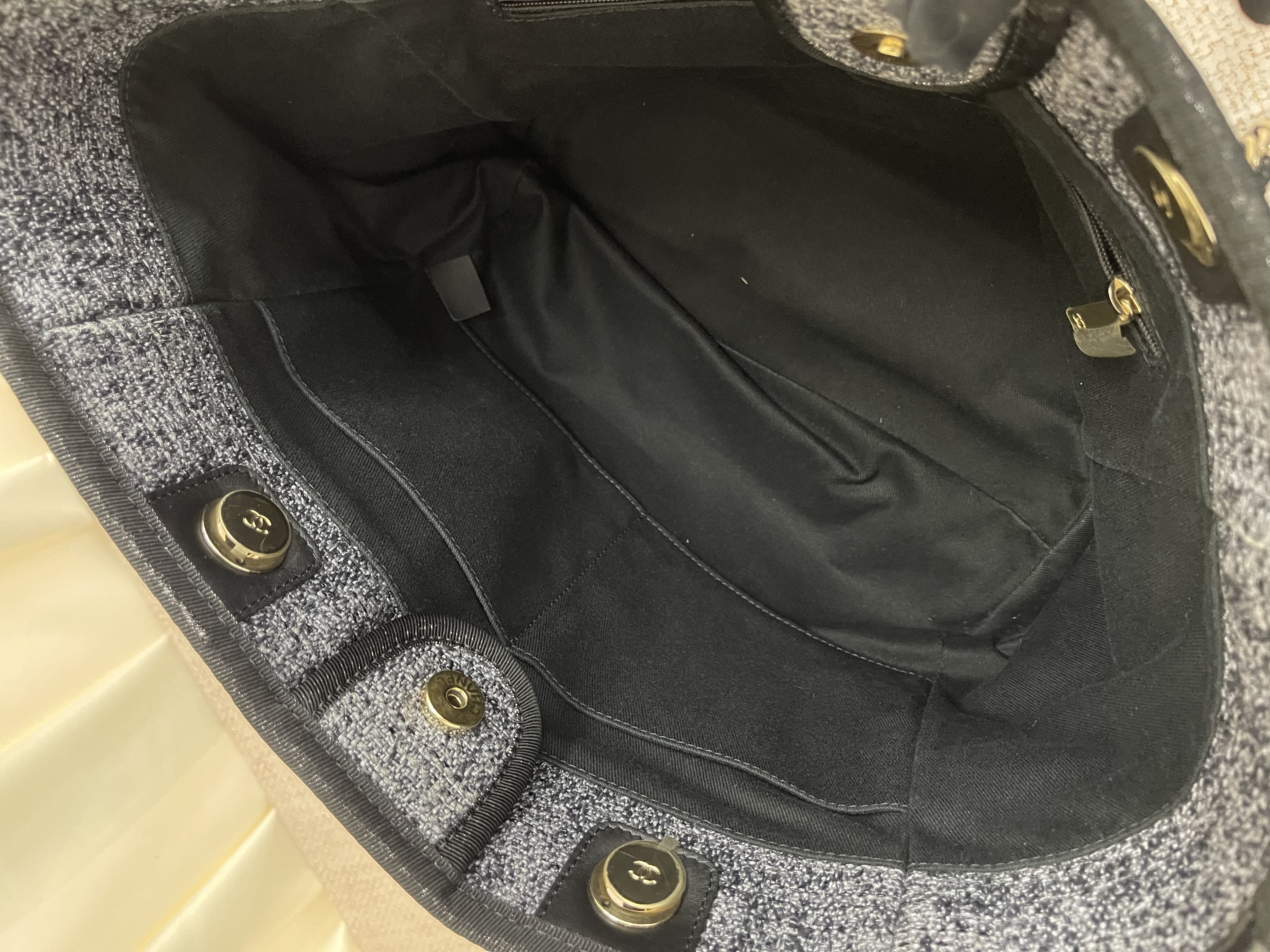Pre-owned Chanel Deauville Tote Bag/ Product Code: 26051503