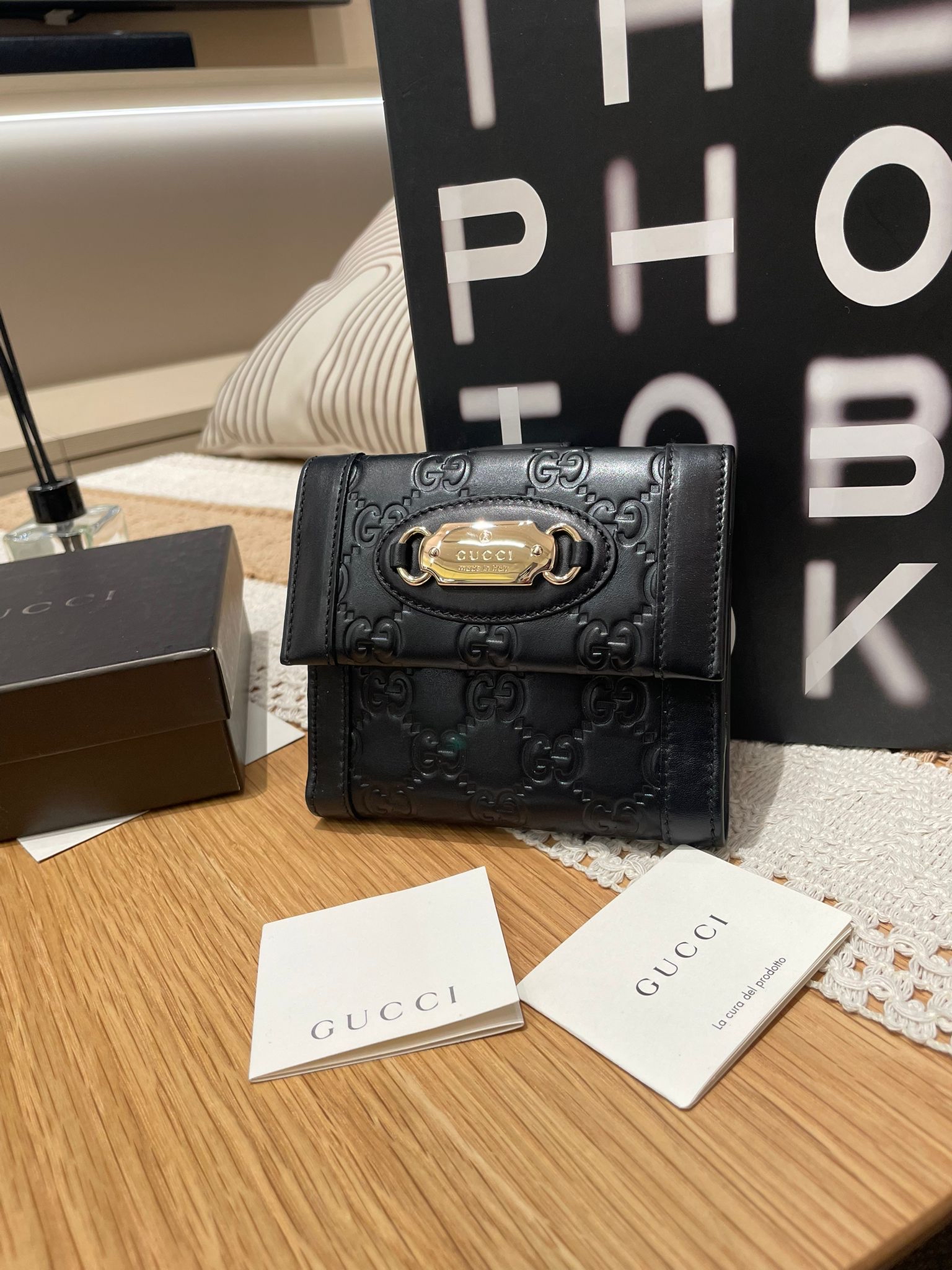 Gucci calfskin wallet 100%Authentic ,98%new ✅booklet✅box