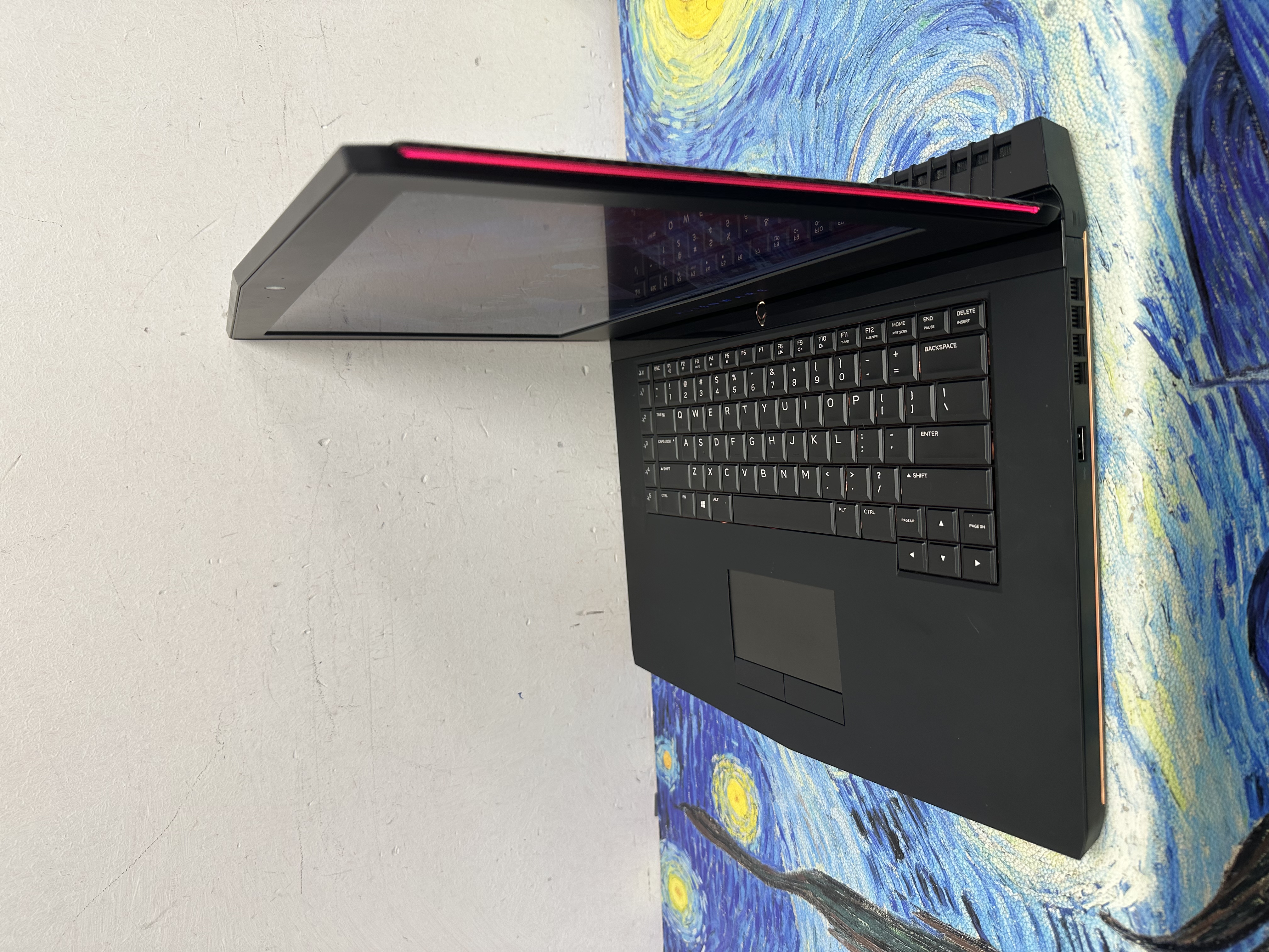 #6182 Alienware Dell i7-8750H,16,32GB Ram/128,256,512GB SSD/GTX 1070/Gaming Laptop / Notebook / PC / Movie /Netflix / 16寸 / Diablo/ 跑online