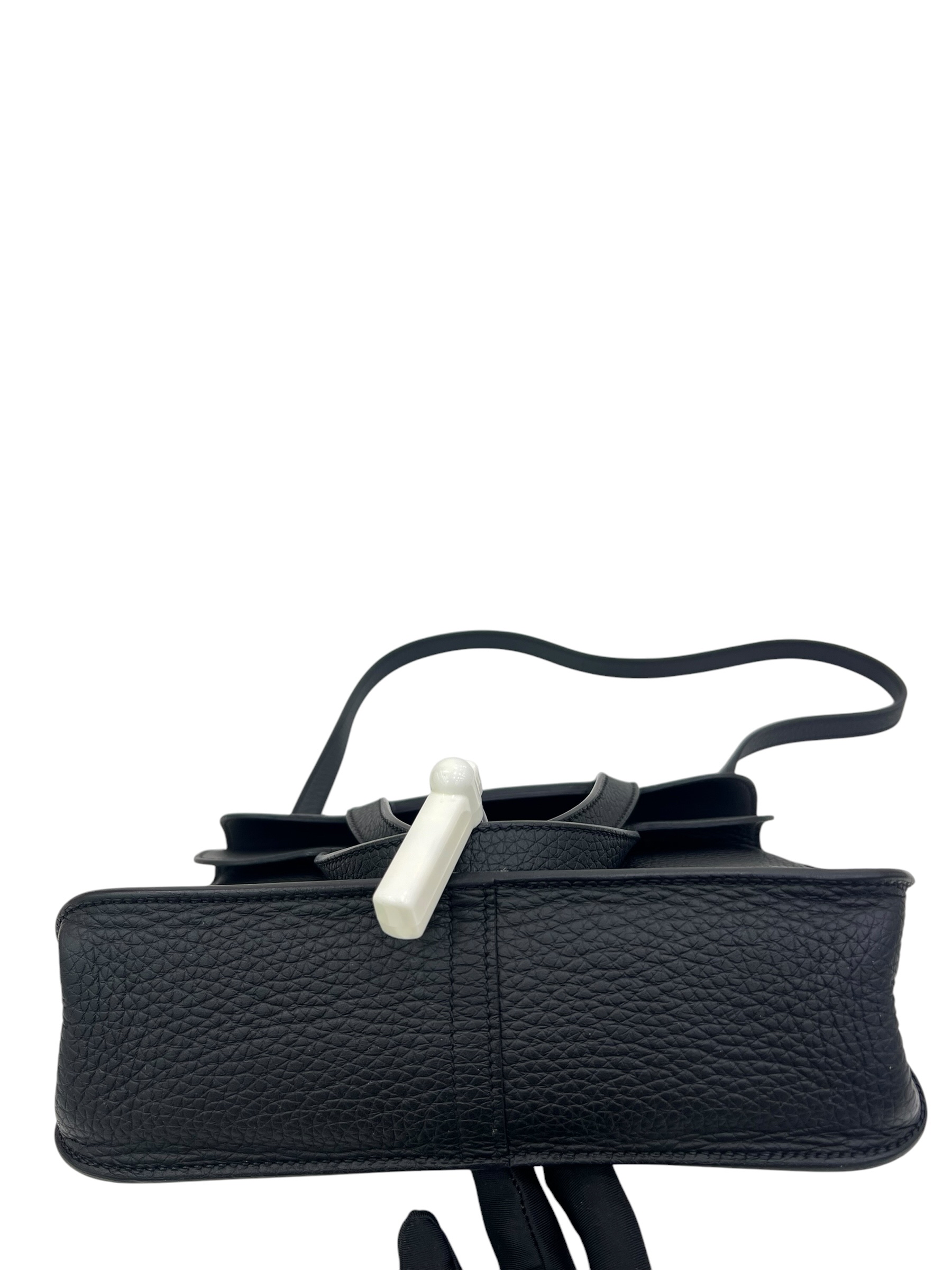 Pre-Owned HERMÉS Halzan 25 Stamp K / Product Code: 061509
