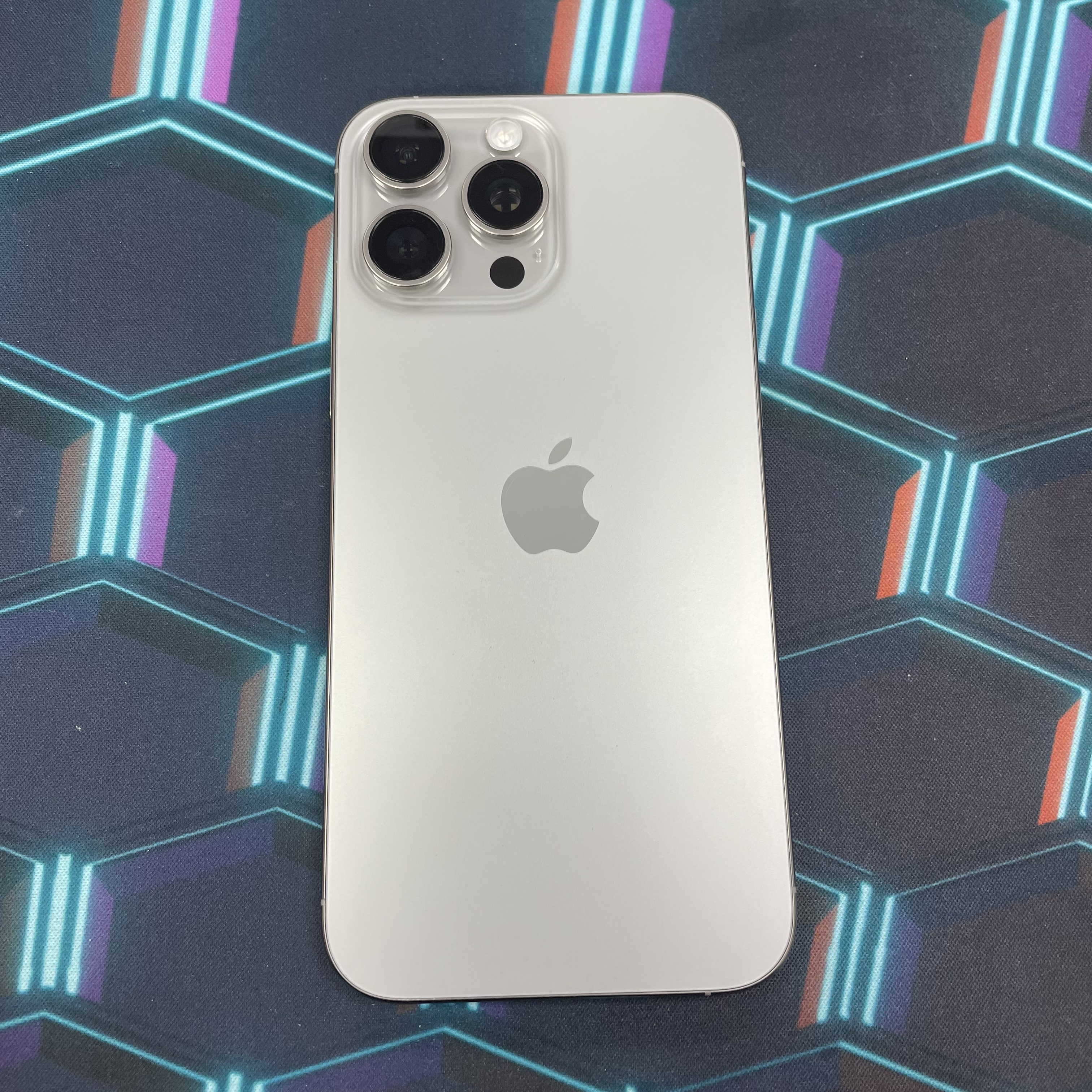 *6257 16 Pro max 勁靚機 256GB 電90 原色 gray