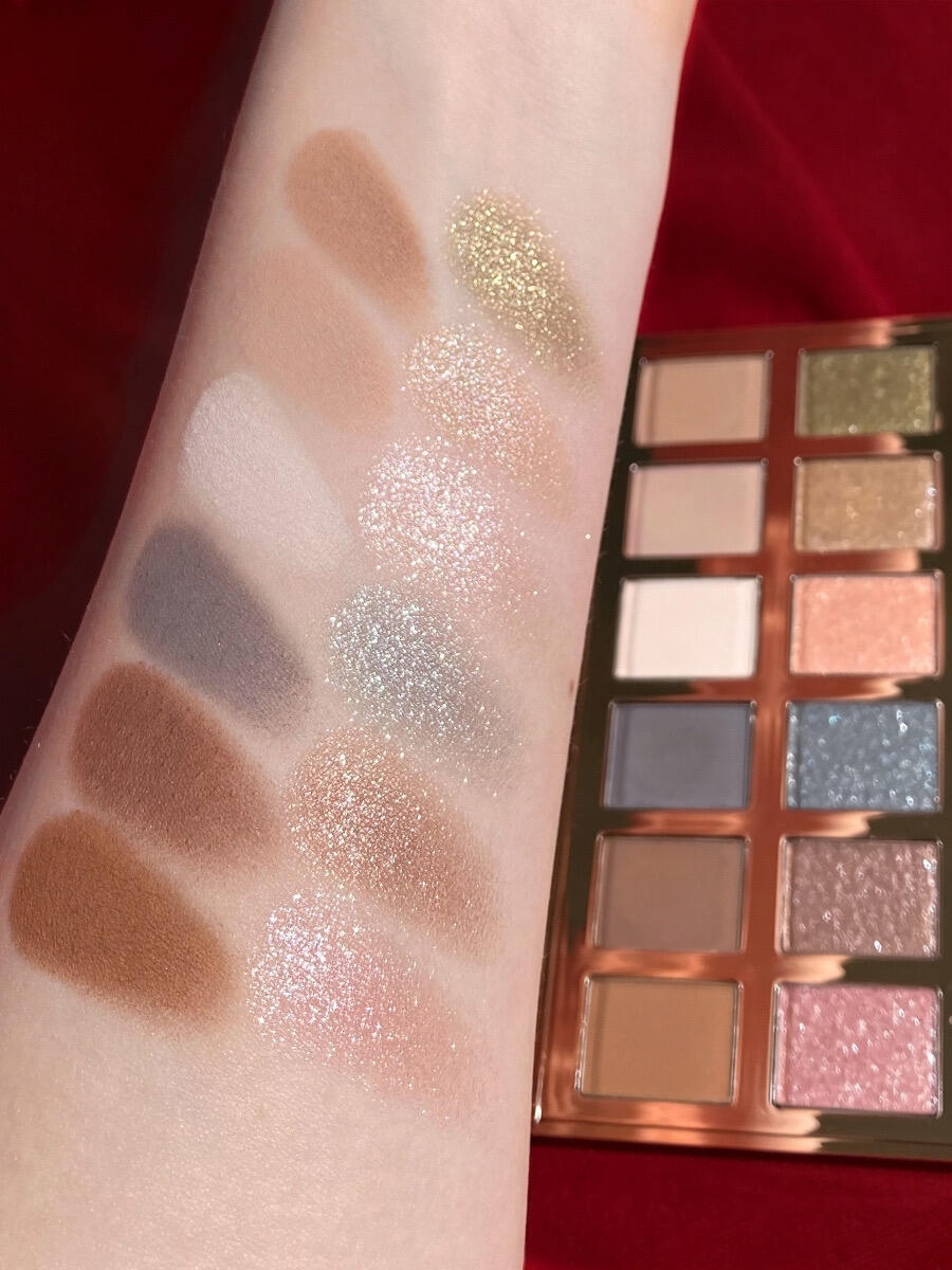2026 聖誕限定 Charlotte Tilbury CT 十二色眼影盤 星光幻影