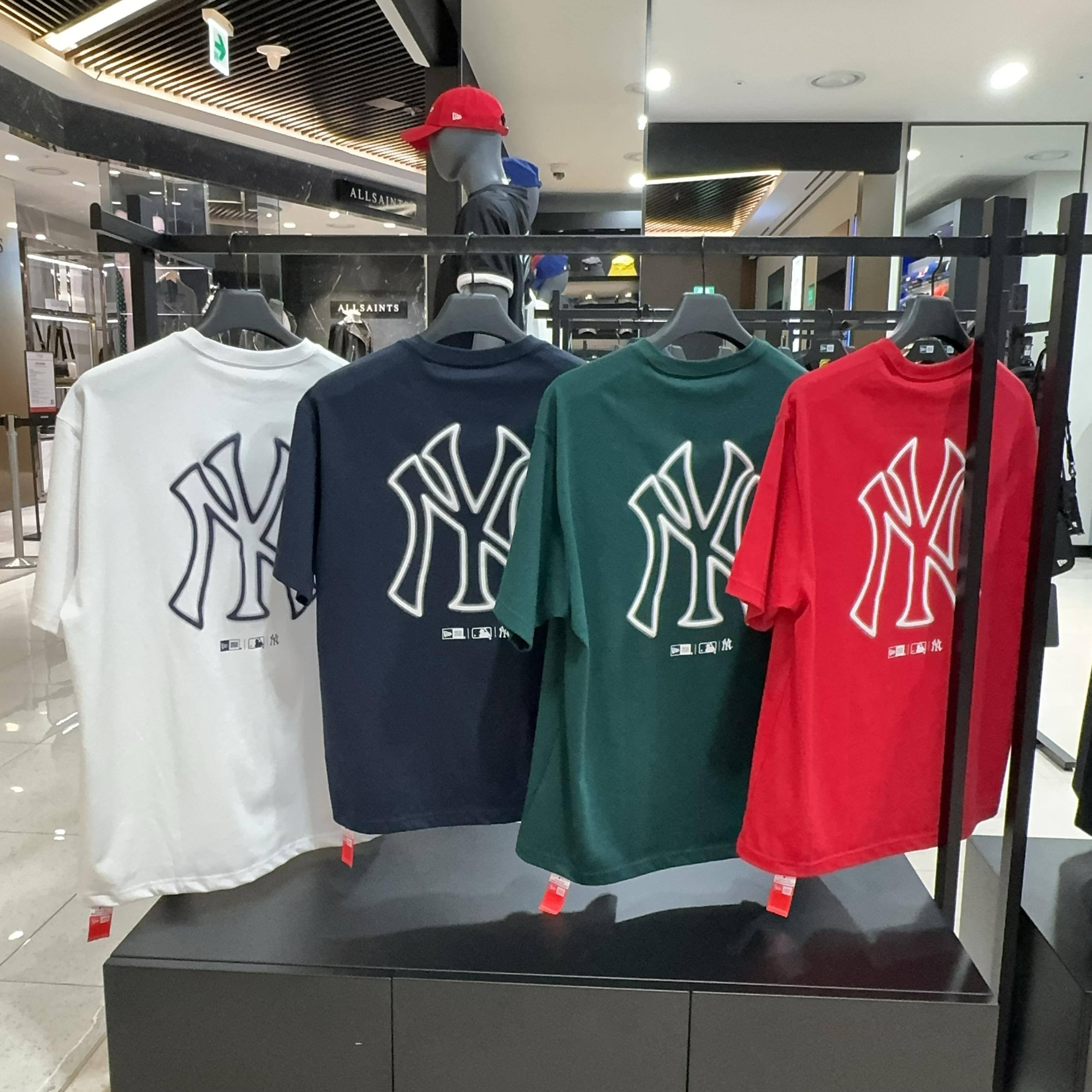 🇰🇷Newera 男女同款上衣✨