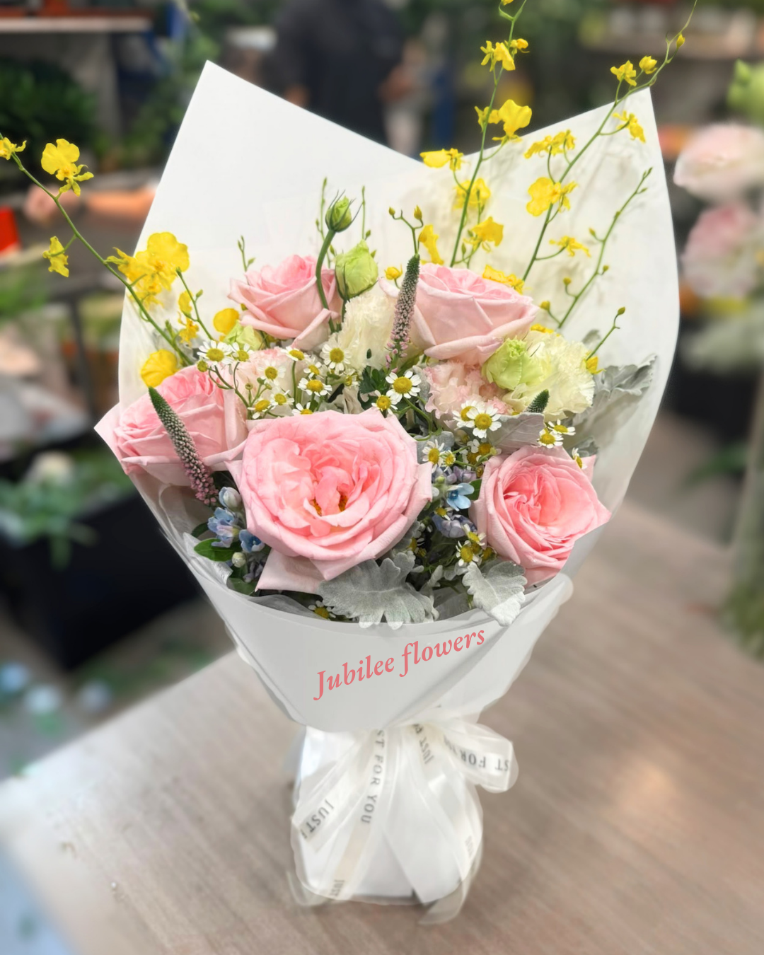 粉玫瑰花束