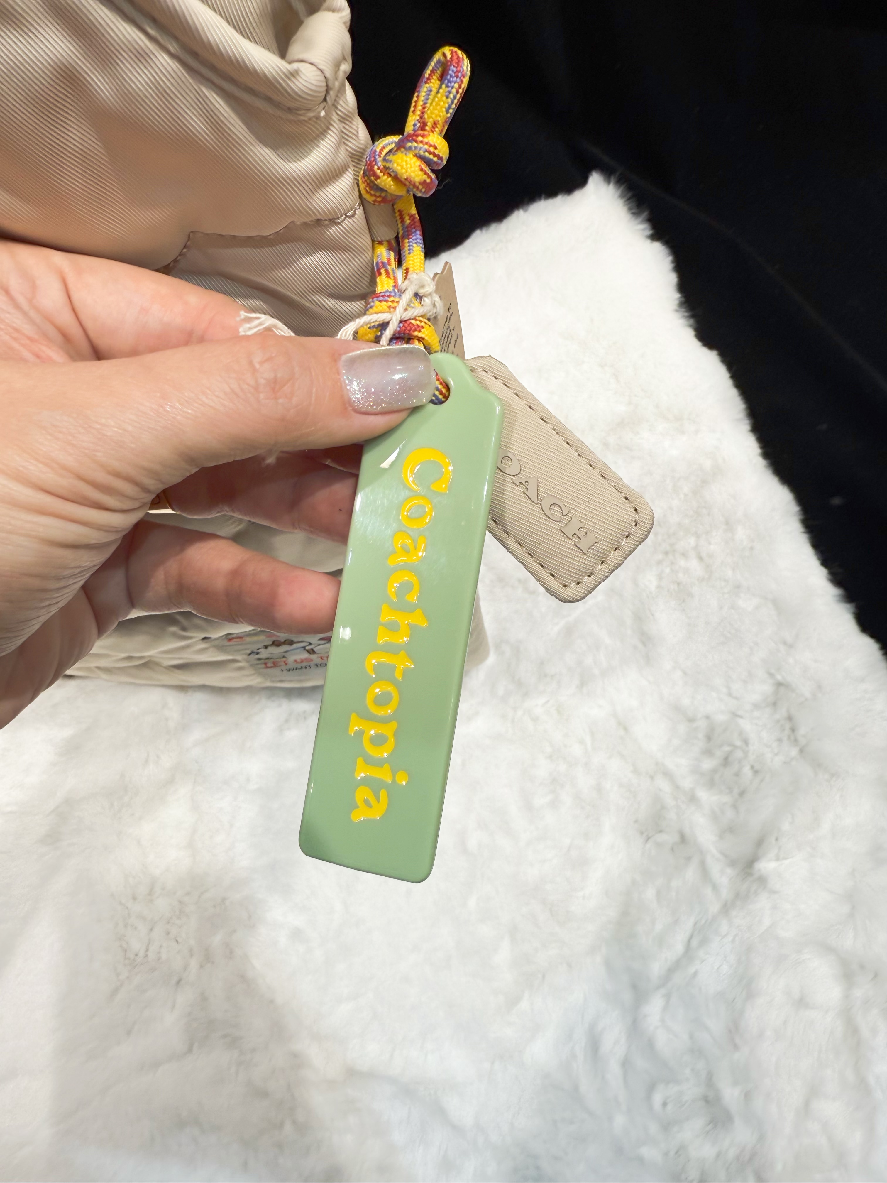 Coach loop flat tote beige