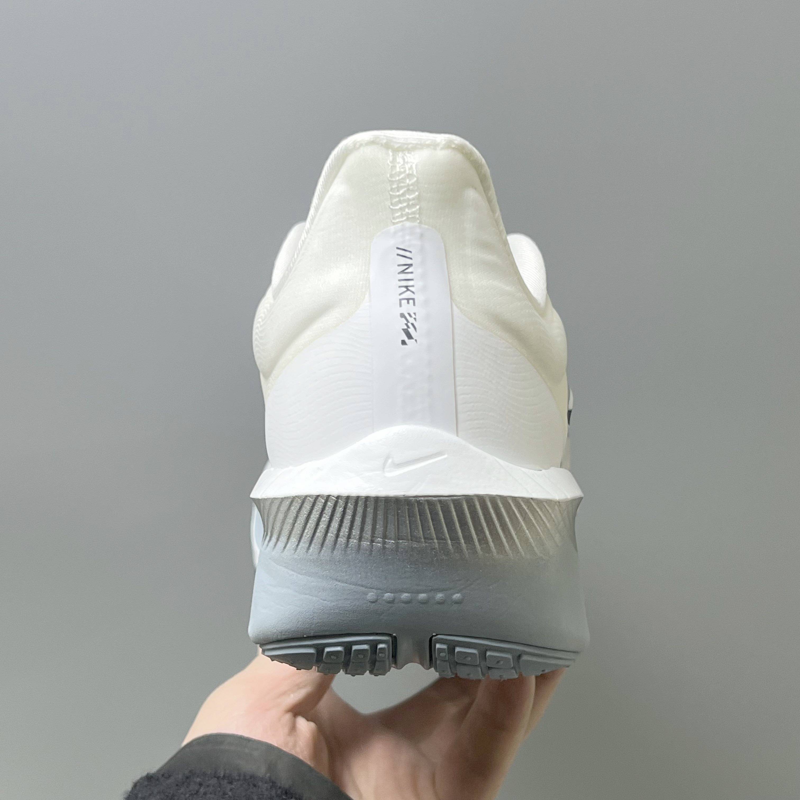 Nike Zoom Fly 6 FN8455-104  