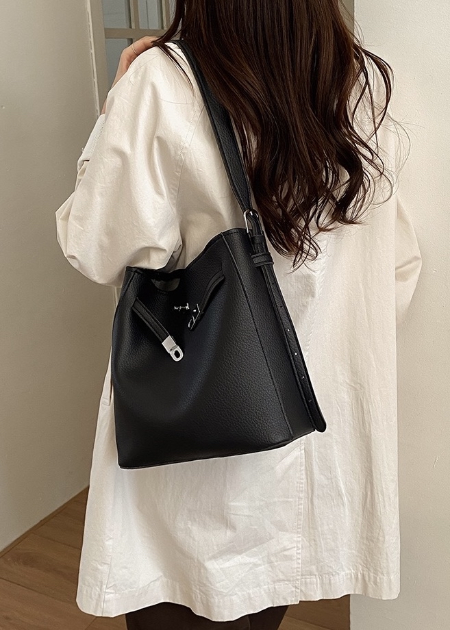 Kelly Belt Bag