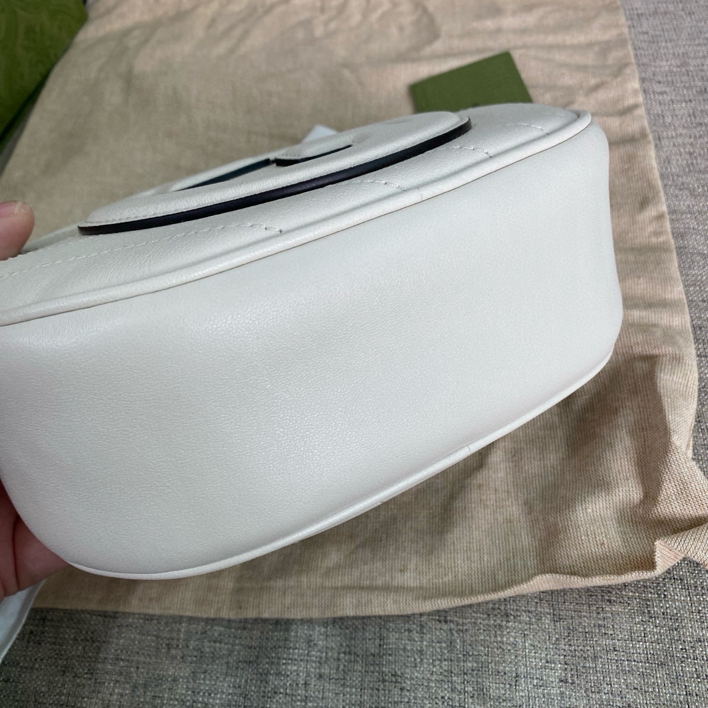 【預訂貨品】Gucci白色相機包👜黑標 