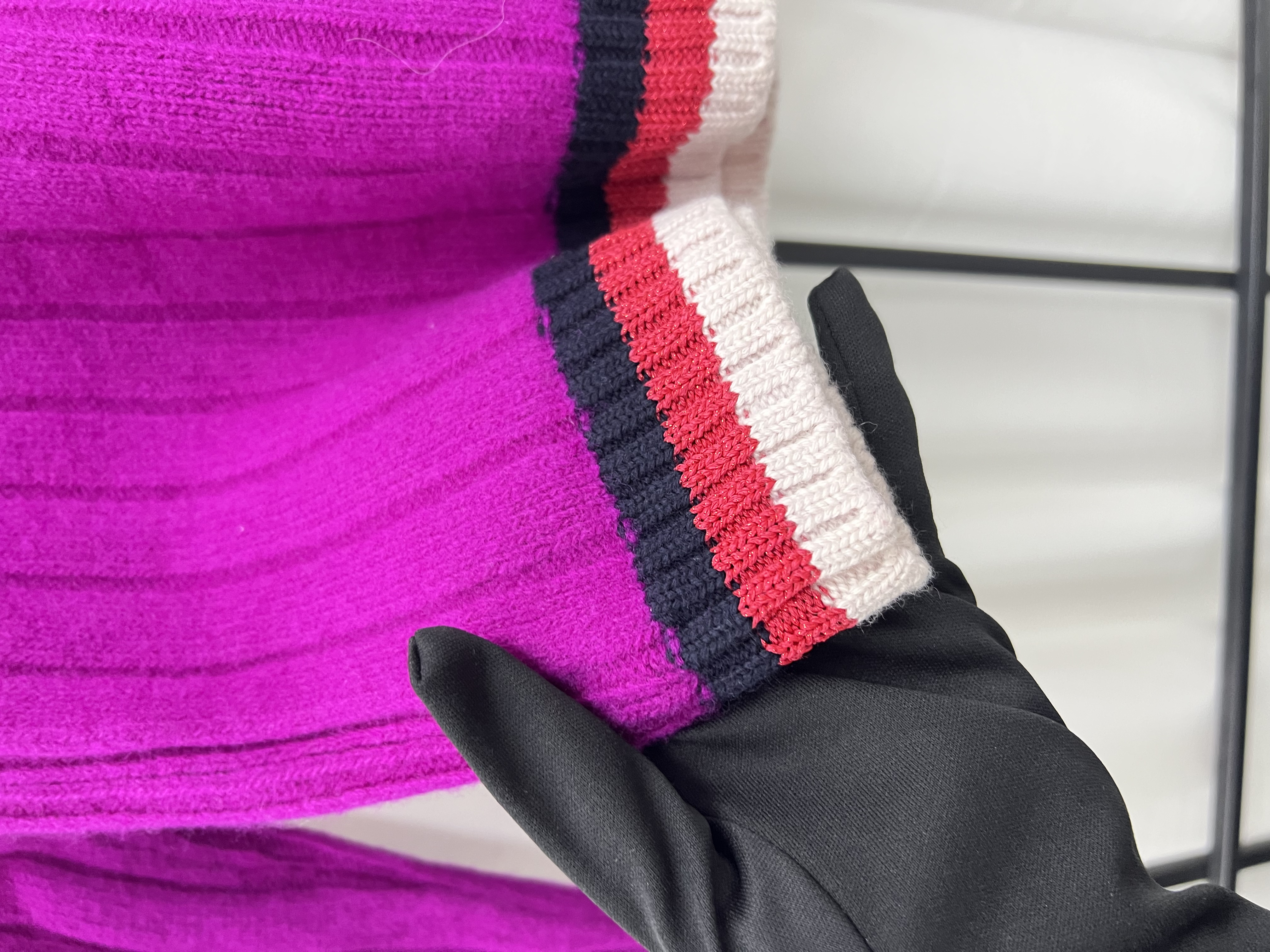 Pre-owned Gucci Wool BottonUp Cardigan Sweater / Product Code: 26032614